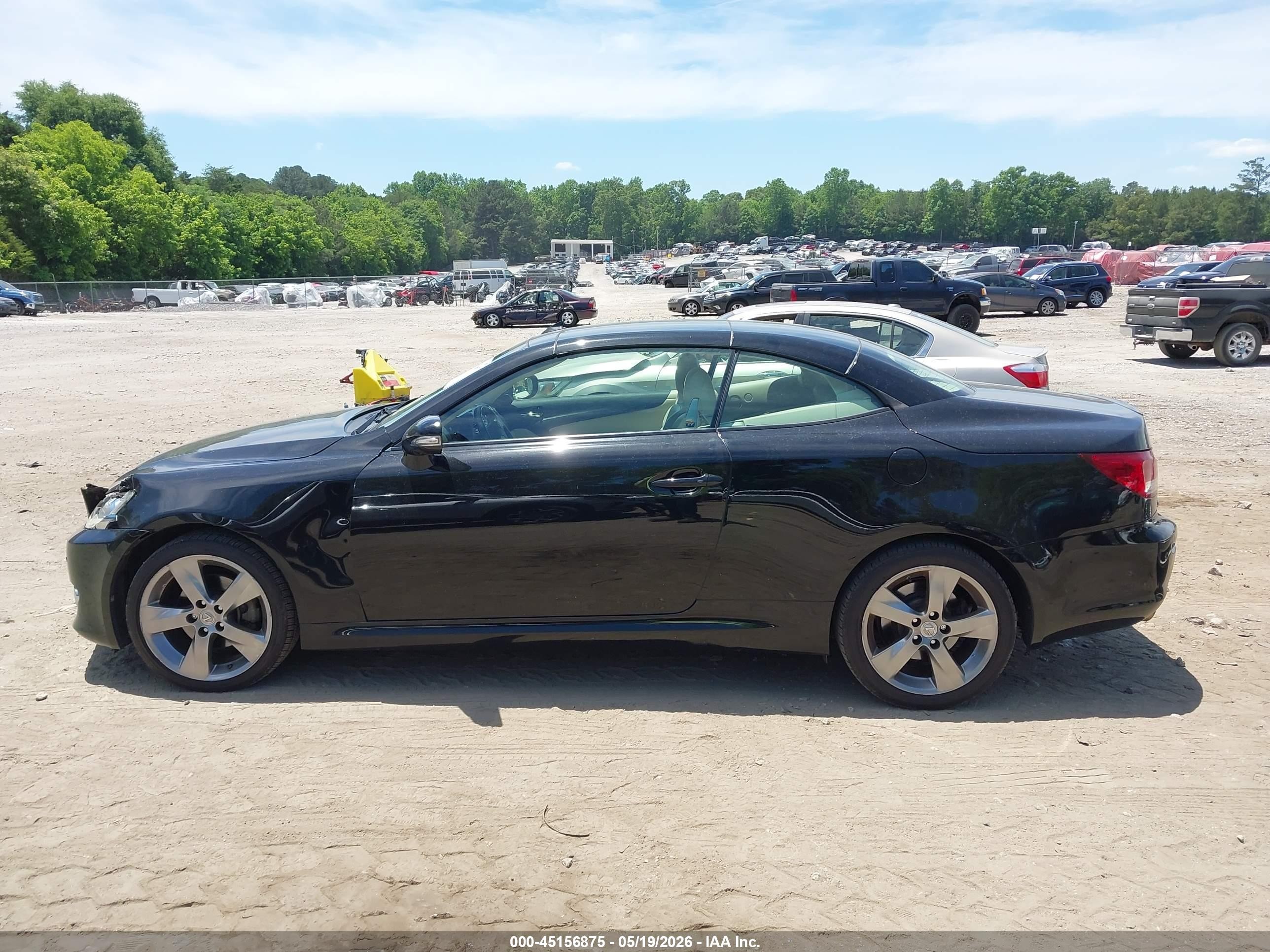 2010 Lexus Is 250c   Black vin: JTHFF2C26A2514635