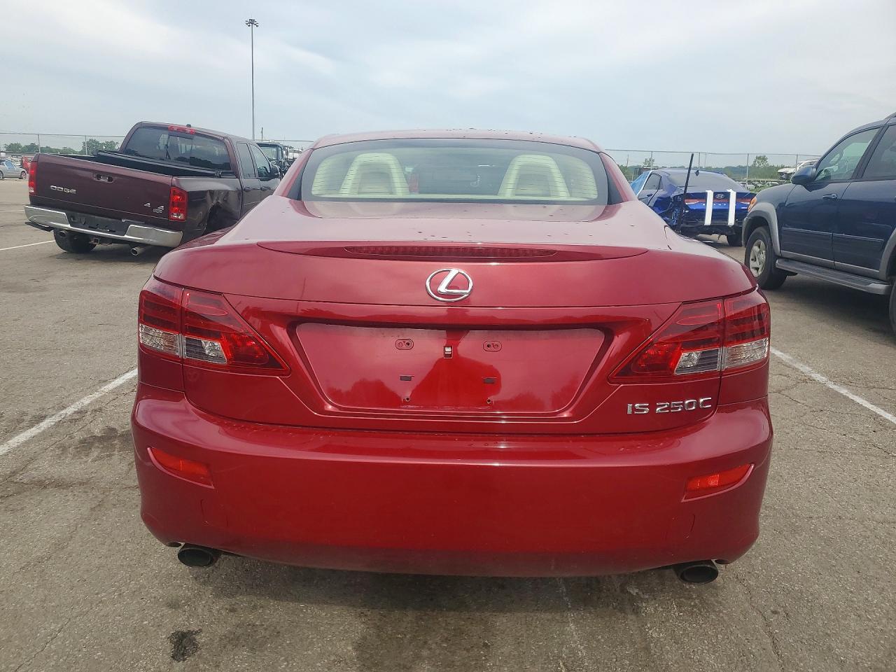 2011 Lexus Is 250 Red vin: JTHFF2C26B2520632