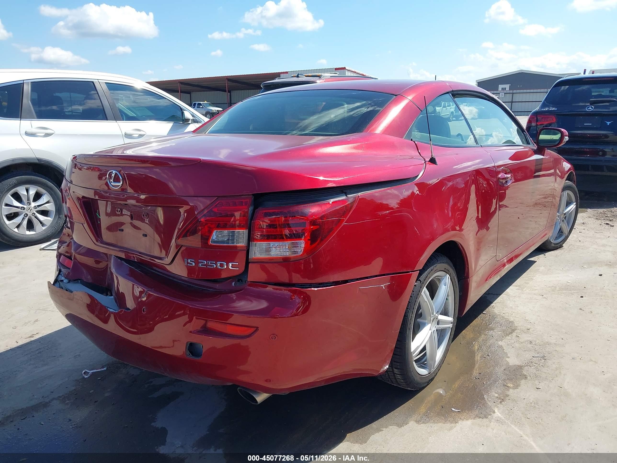 2013 Lexus Is 250c   Red vin: JTHFF2C26D2528023