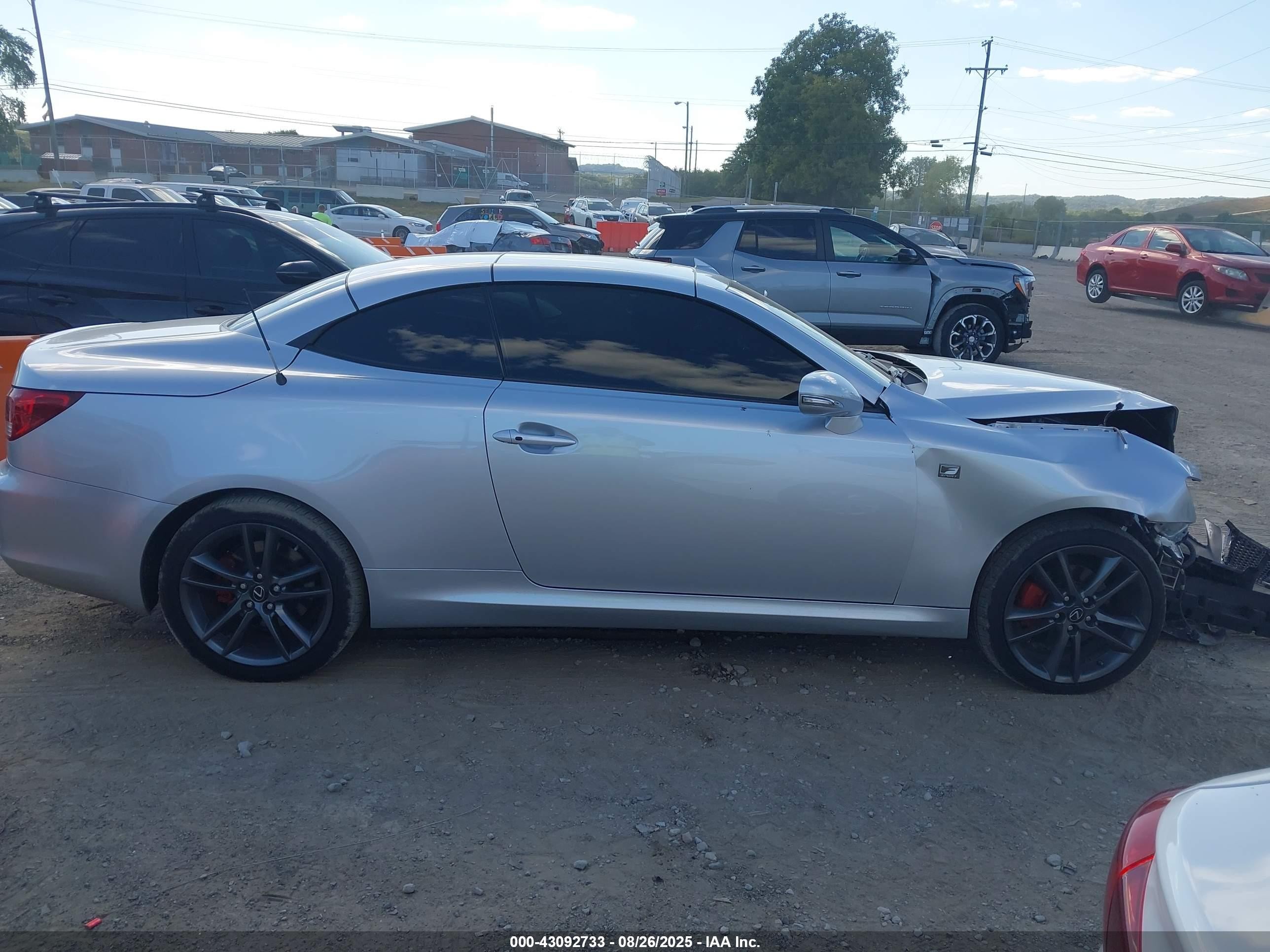 2015 Lexus Is 250c   Gray vin: JTHFF2C26F2532124
