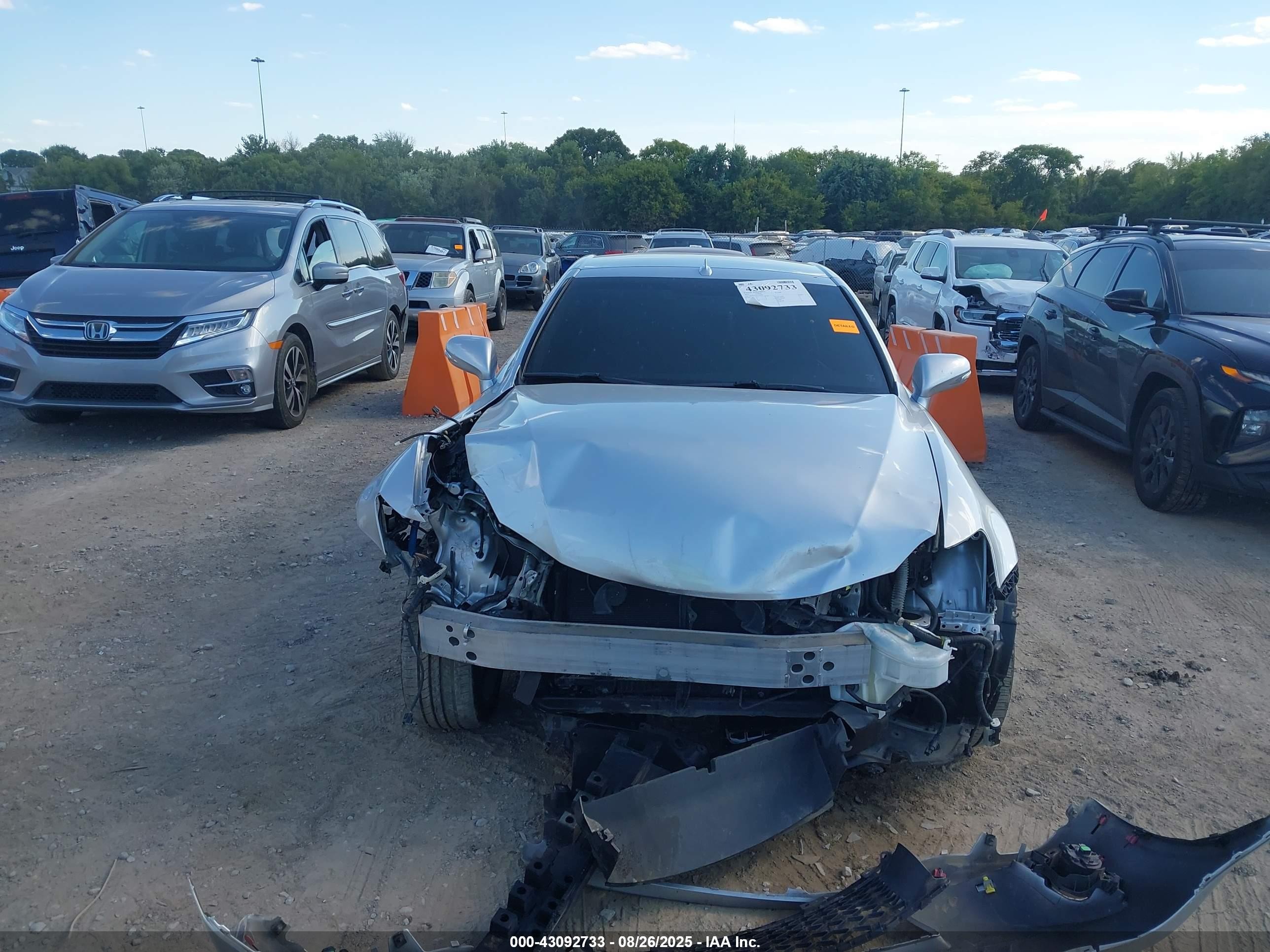 2015 Lexus Is 250c   Gray vin: JTHFF2C26F2532124