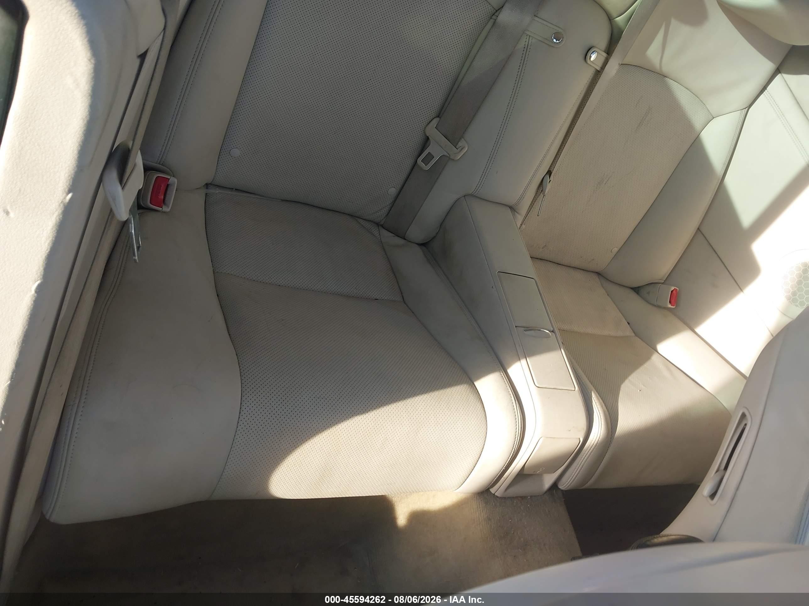 2010 Lexus Is 250c   Black vin: JTHFF2C27A2502560