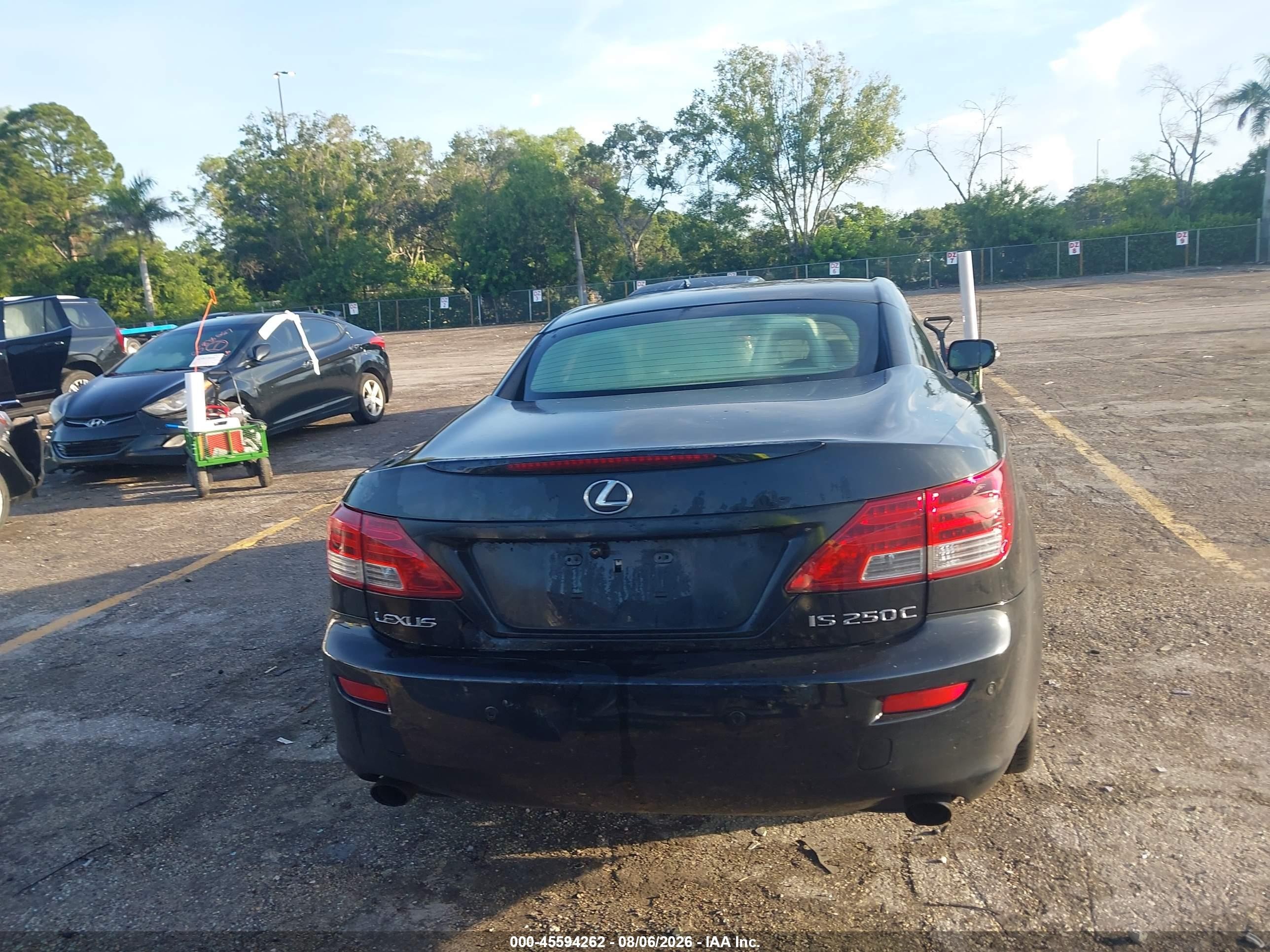 2010 Lexus Is 250c   Black vin: JTHFF2C27A2502560