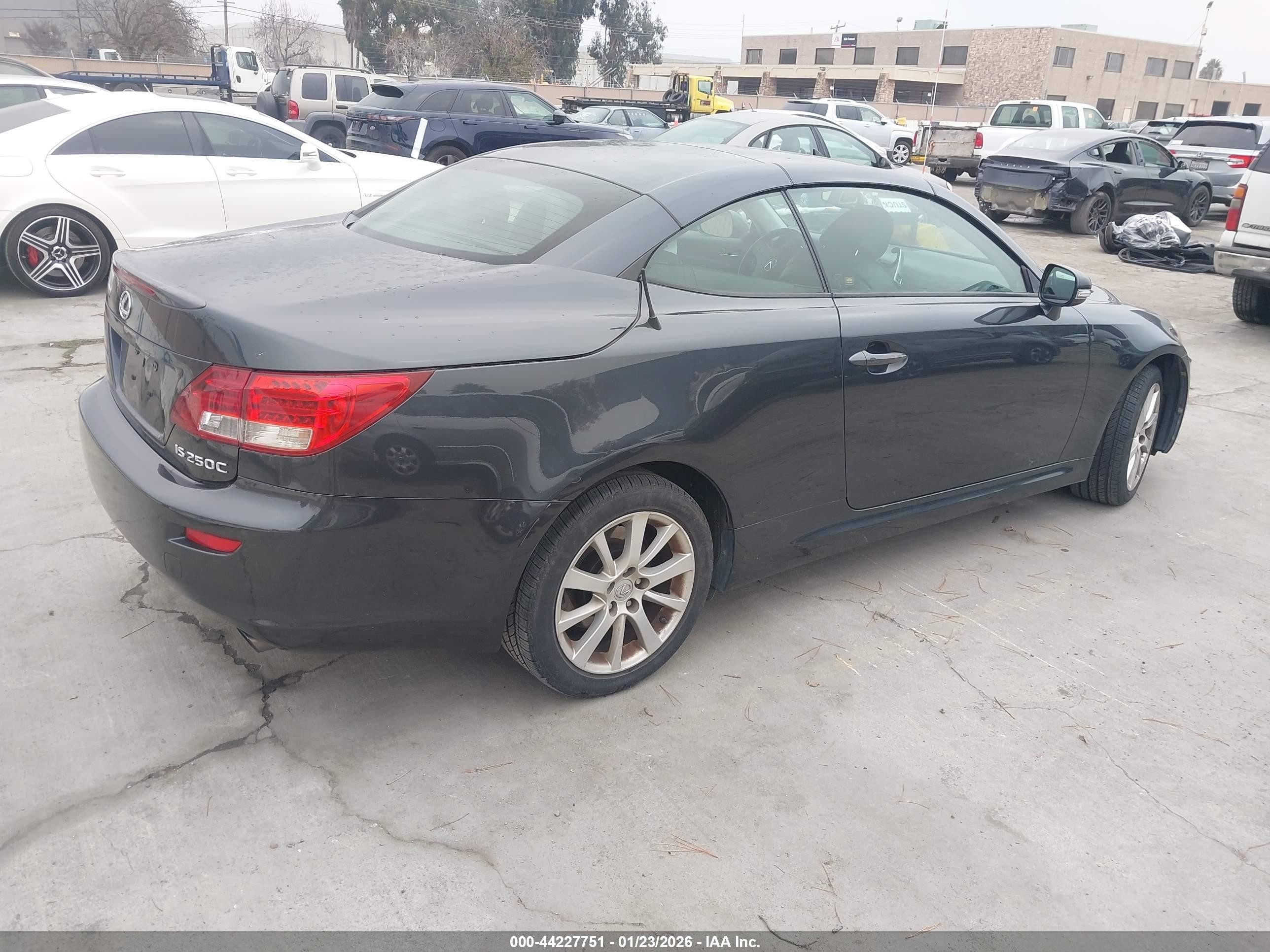 2010 Lexus Is 250c Black vin: JTHFF2C27A2509749
