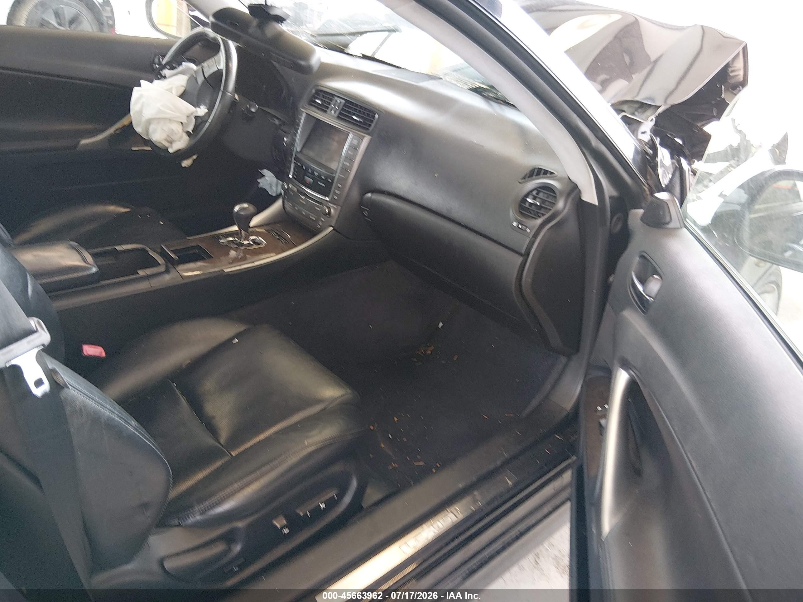 2010 Lexus Is 250c Черный vin: JTHFF2C27A2513235