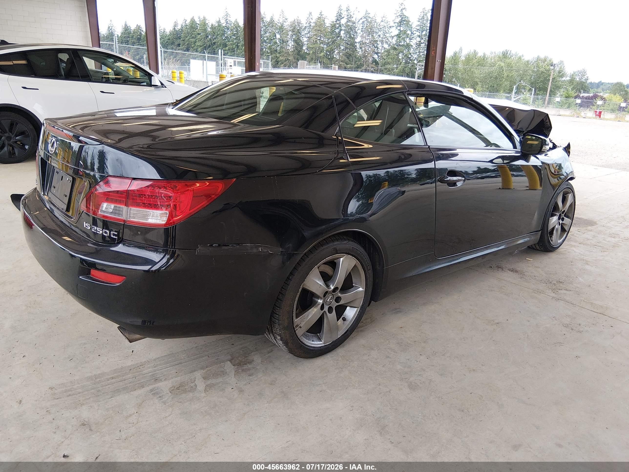 2010 Lexus Is 250c Черный vin: JTHFF2C27A2513235