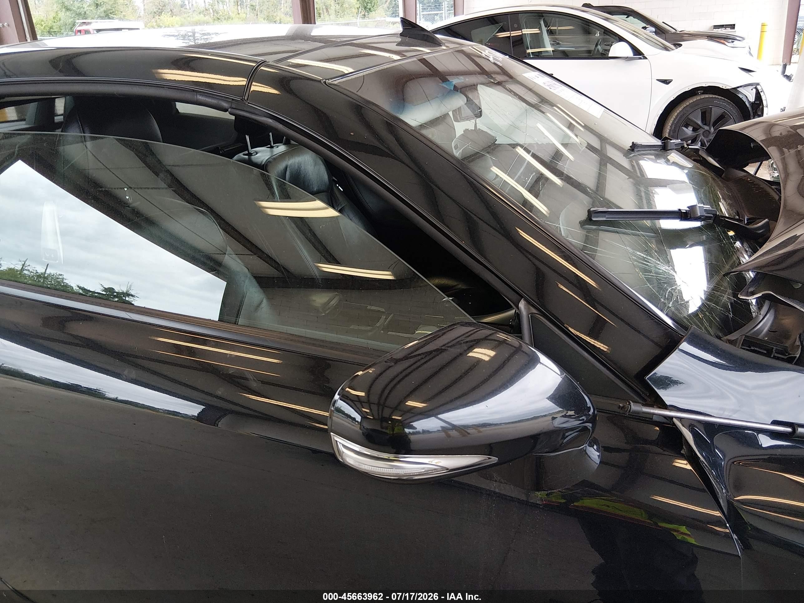 2010 Lexus Is 250c Черный vin: JTHFF2C27A2513235