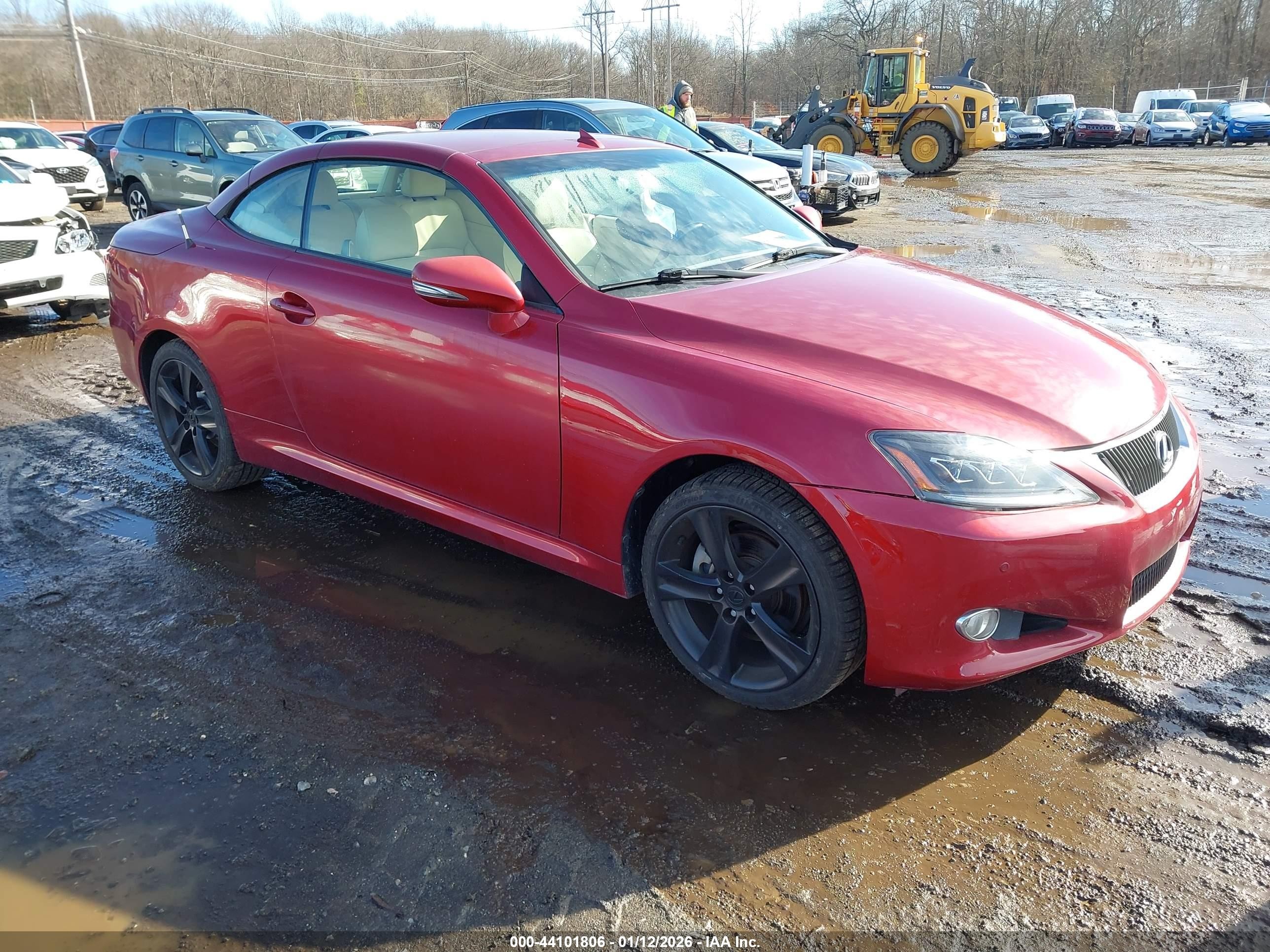 2015 Lexus Is 250c   Red vin: JTHFF2C27F2532942