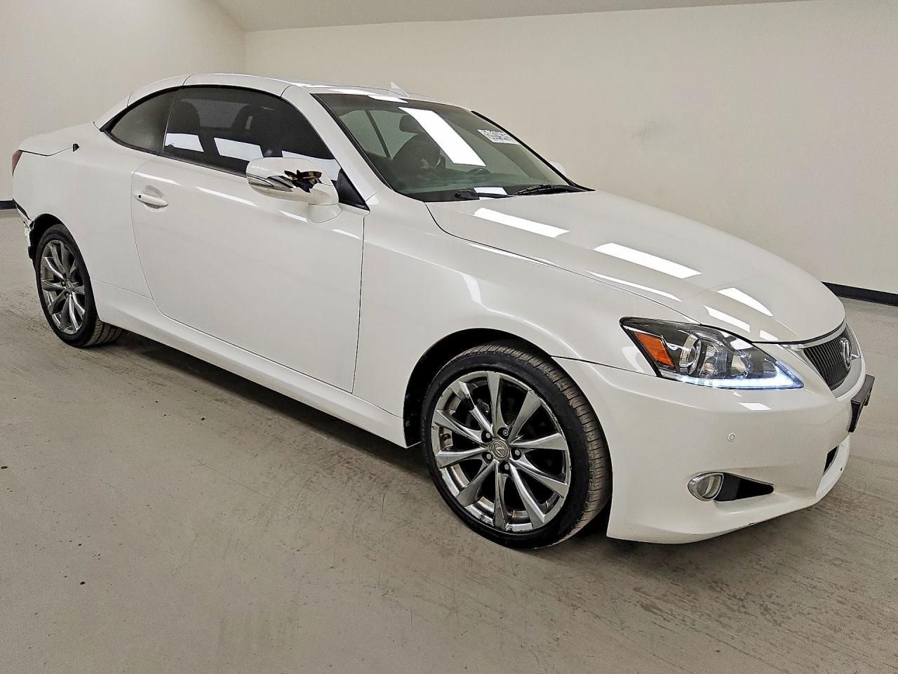 2015 Lexus Is 250 White vin: JTHFF2C27F2533136