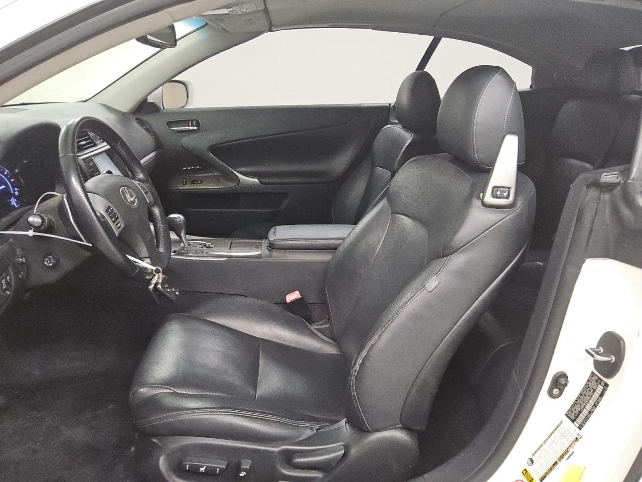 2015 Lexus Is 250 White vin: JTHFF2C27F2533136 Damage: Left Front Seat Back, Worn, Replacement Required