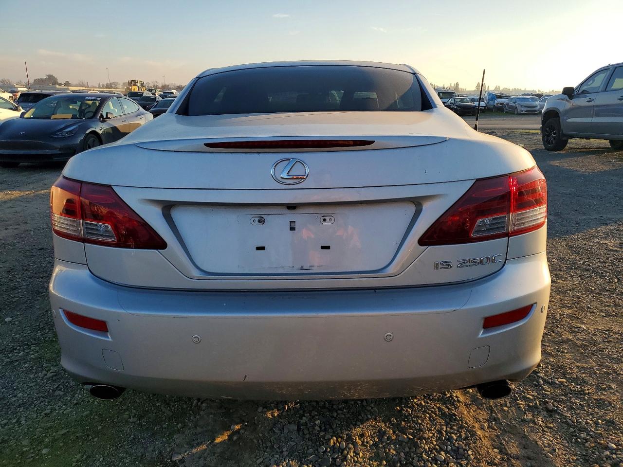 2010 Lexus Is 250c Base Silver vin: JTHFF2C28B2520647