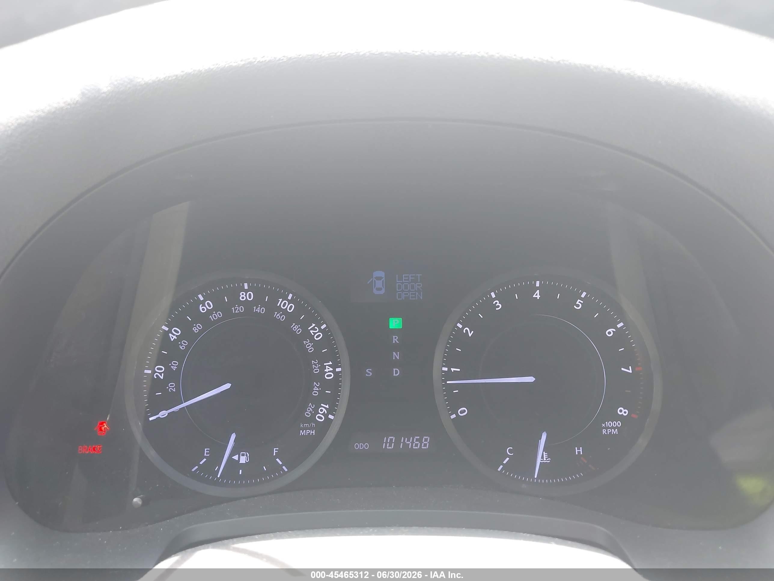 2014 Lexus Is 250c   Red vin: JTHFF2C28E2530373