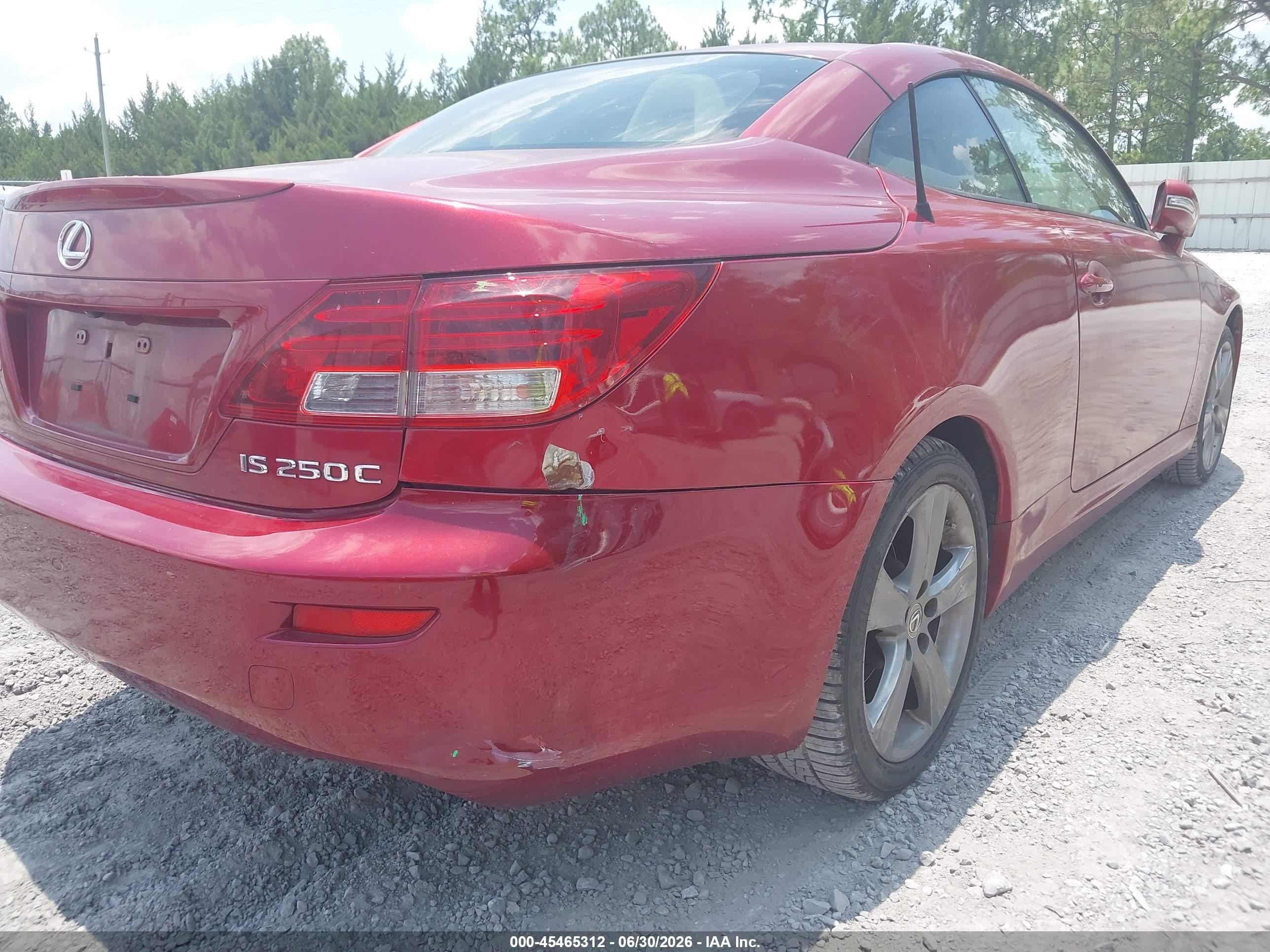 2014 Lexus Is 250c   Red vin: JTHFF2C28E2530373