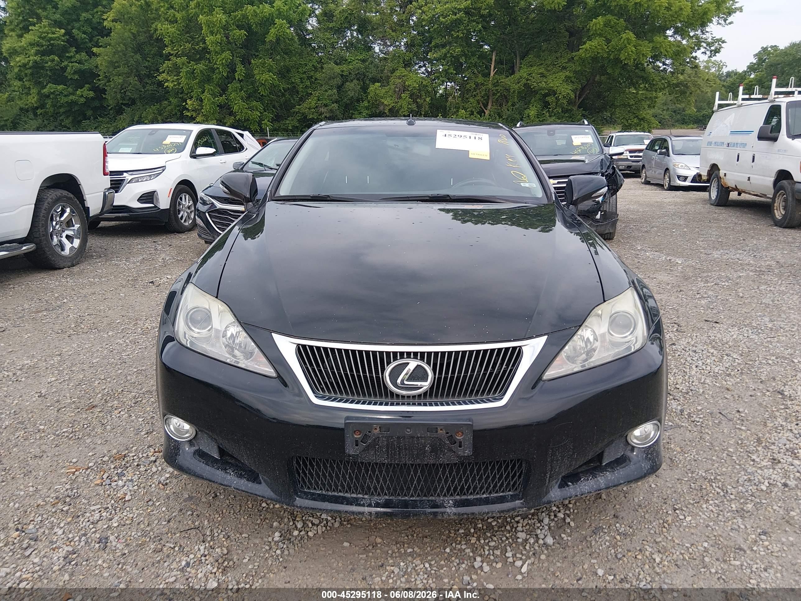 2010 Lexus Is 250c   Black vin: JTHFF2C29A2506898