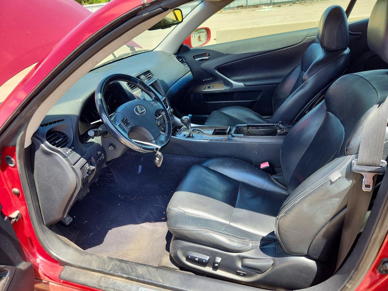 2010 Lexus Is 250 Burgundy vin: JTHFF2C29A2507517