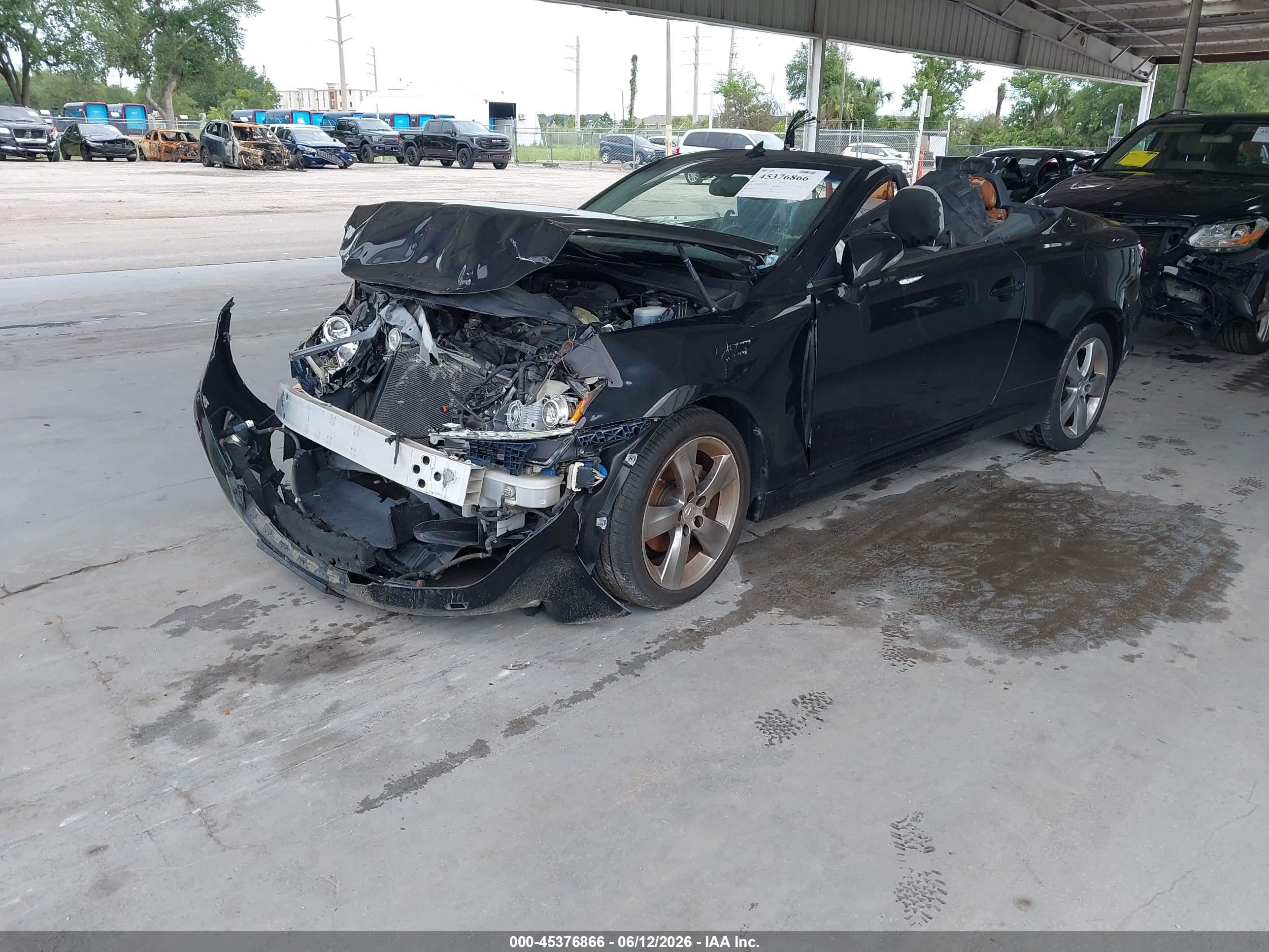 2011 Lexus Is 250c   Black vin: JTHFF2C29B2517594