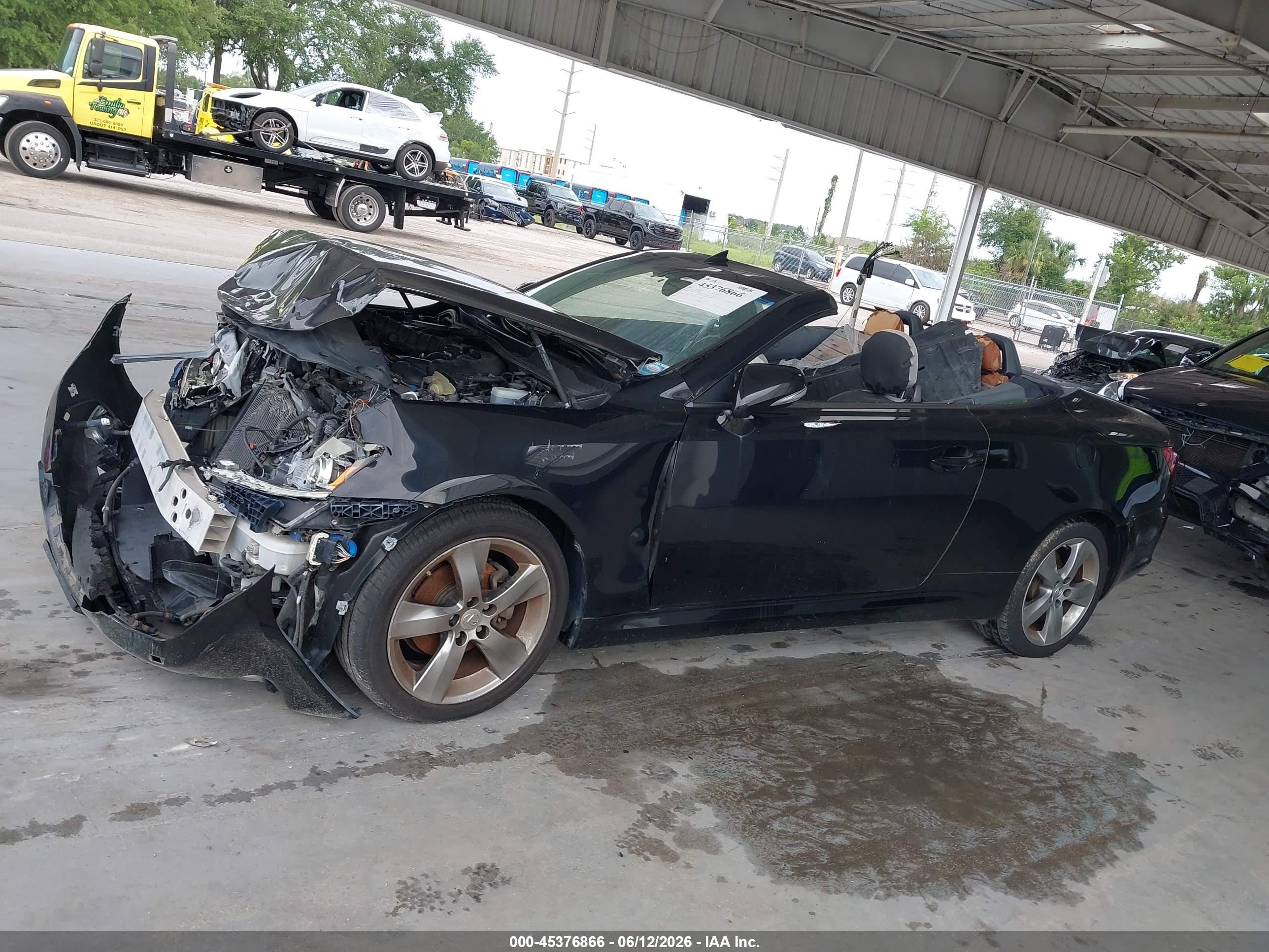 2011 Lexus Is 250c   Black vin: JTHFF2C29B2517594