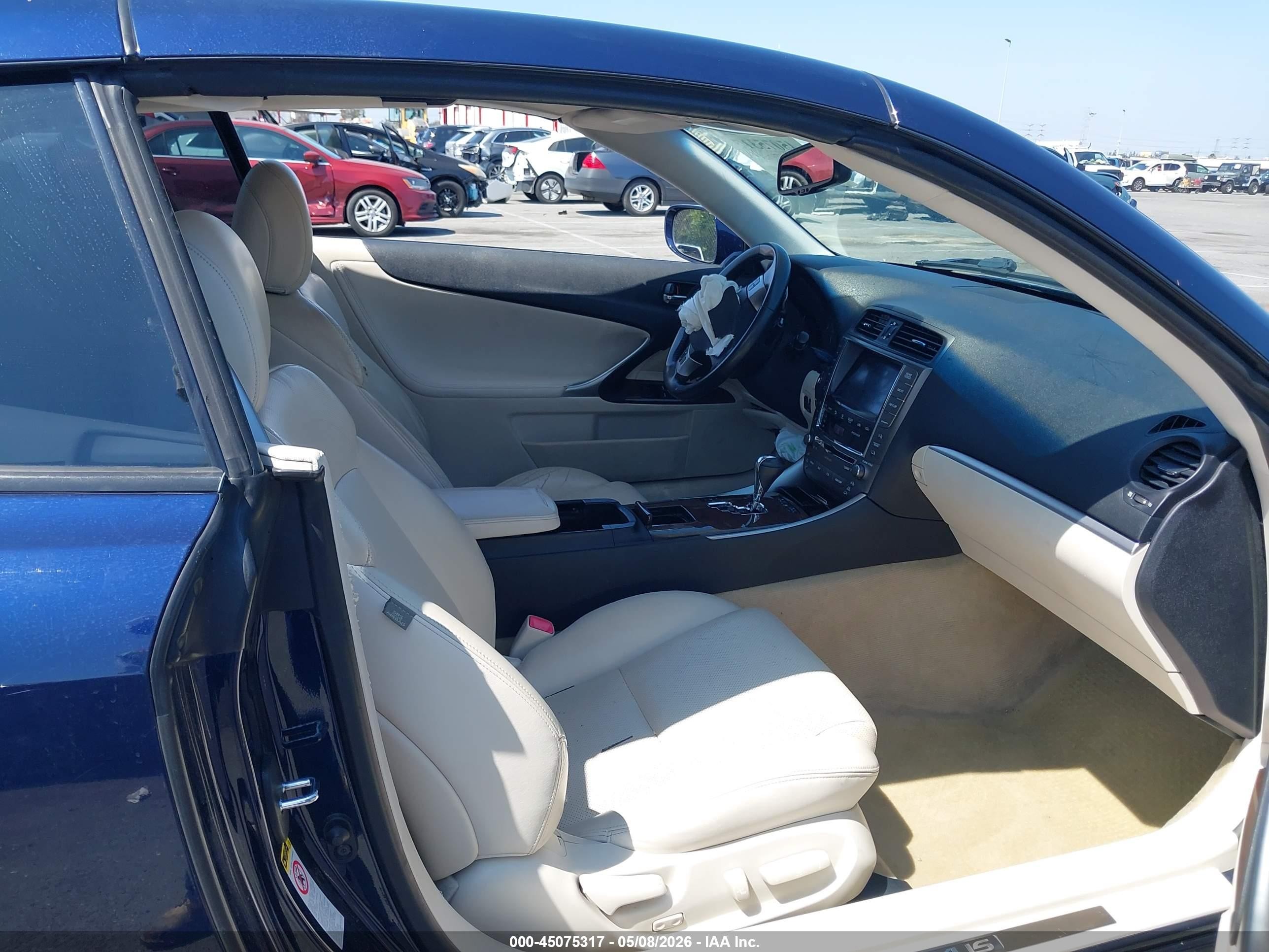 2011 Lexus Is 250c   Blue vin: JTHFF2C29B2518180