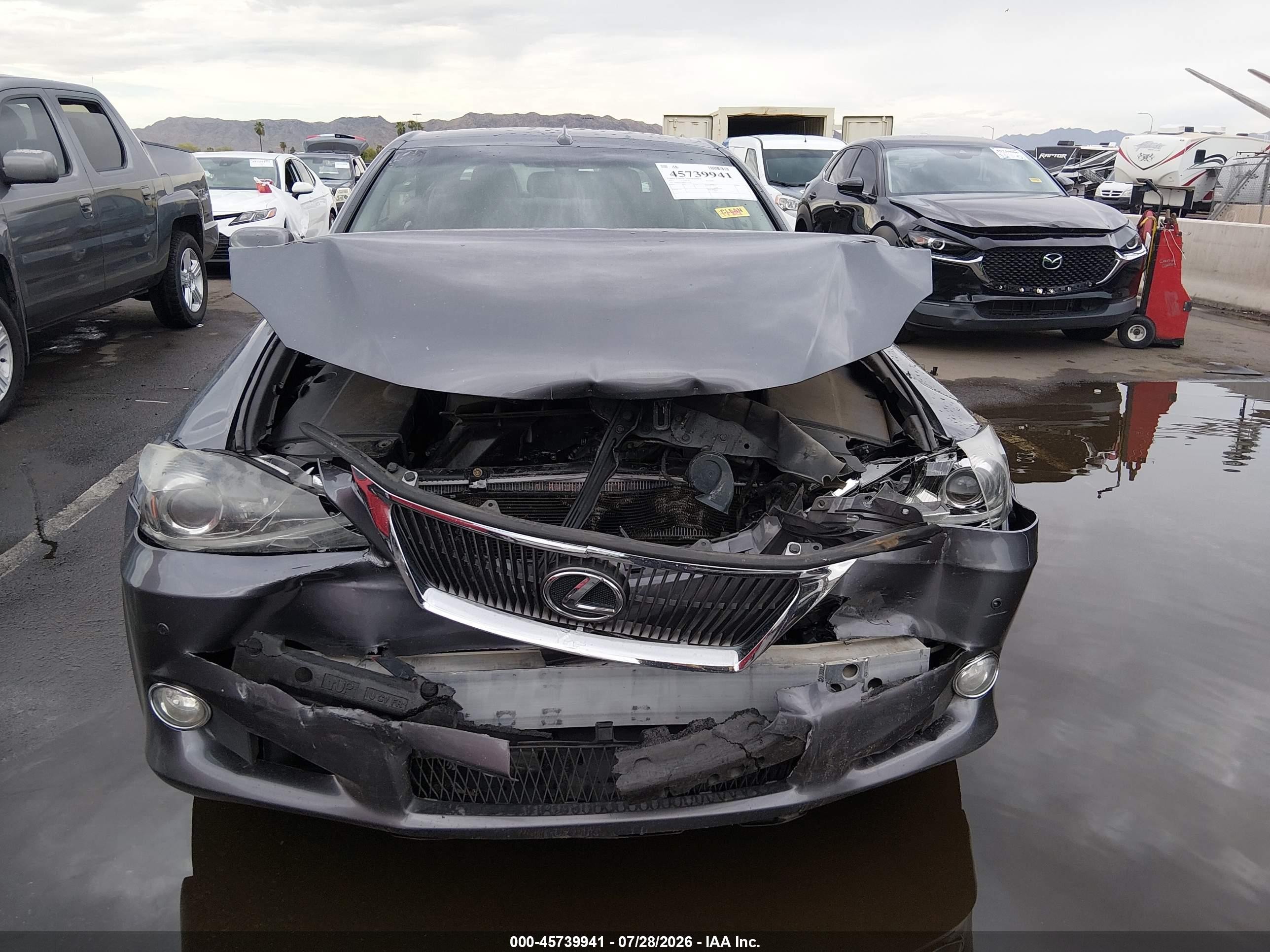 2013 Lexus Is 250c   Серый vin: JTHFF2C29D2527559