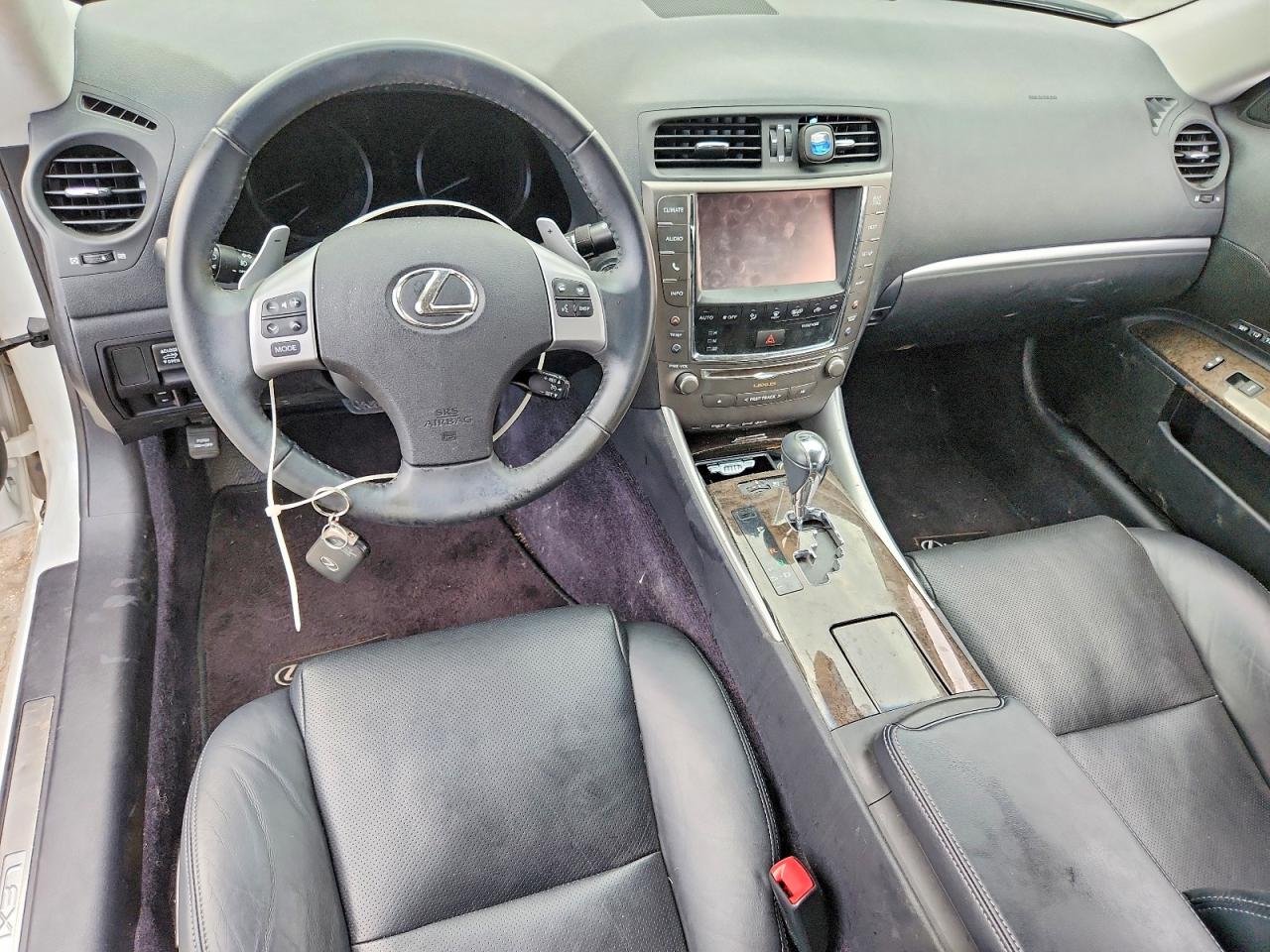 2015 Lexus Is 250 White vin: JTHFF2C29F2532084