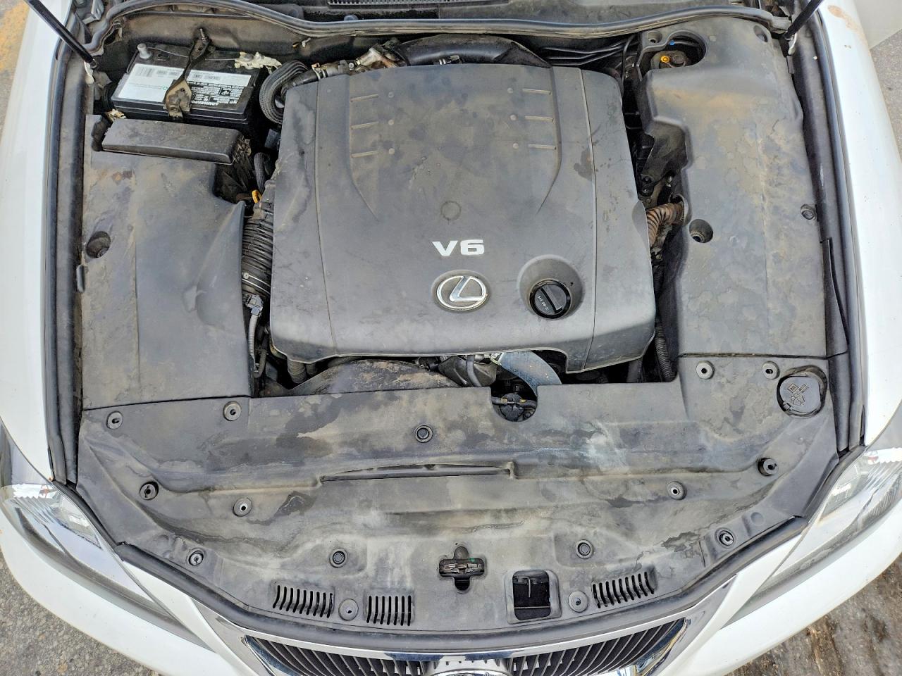 2015 Lexus Is 250 White vin: JTHFF2C29F2532084