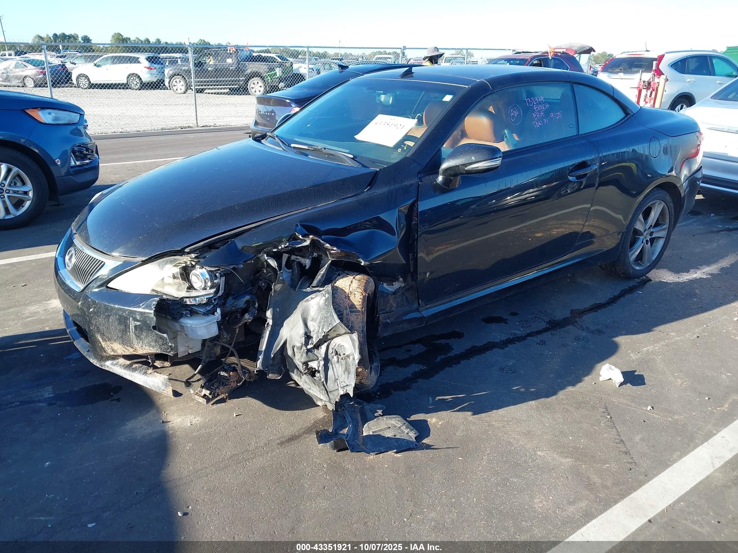 2015 Lexus Is 250c   Black vin: JTHFF2C29F2532439