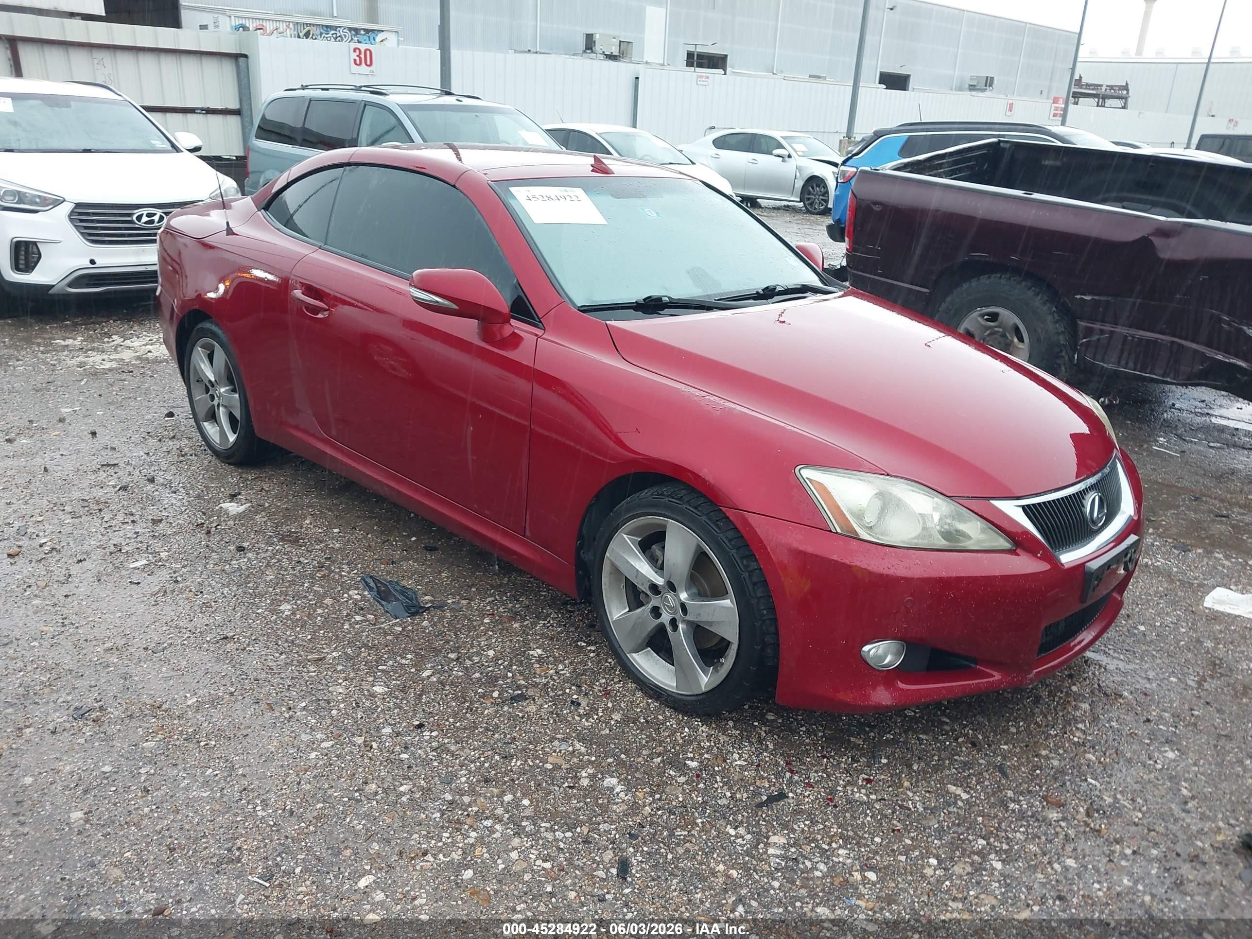 2010 Lexus Is 250c   Red vin: JTHFF2C2XA2510216