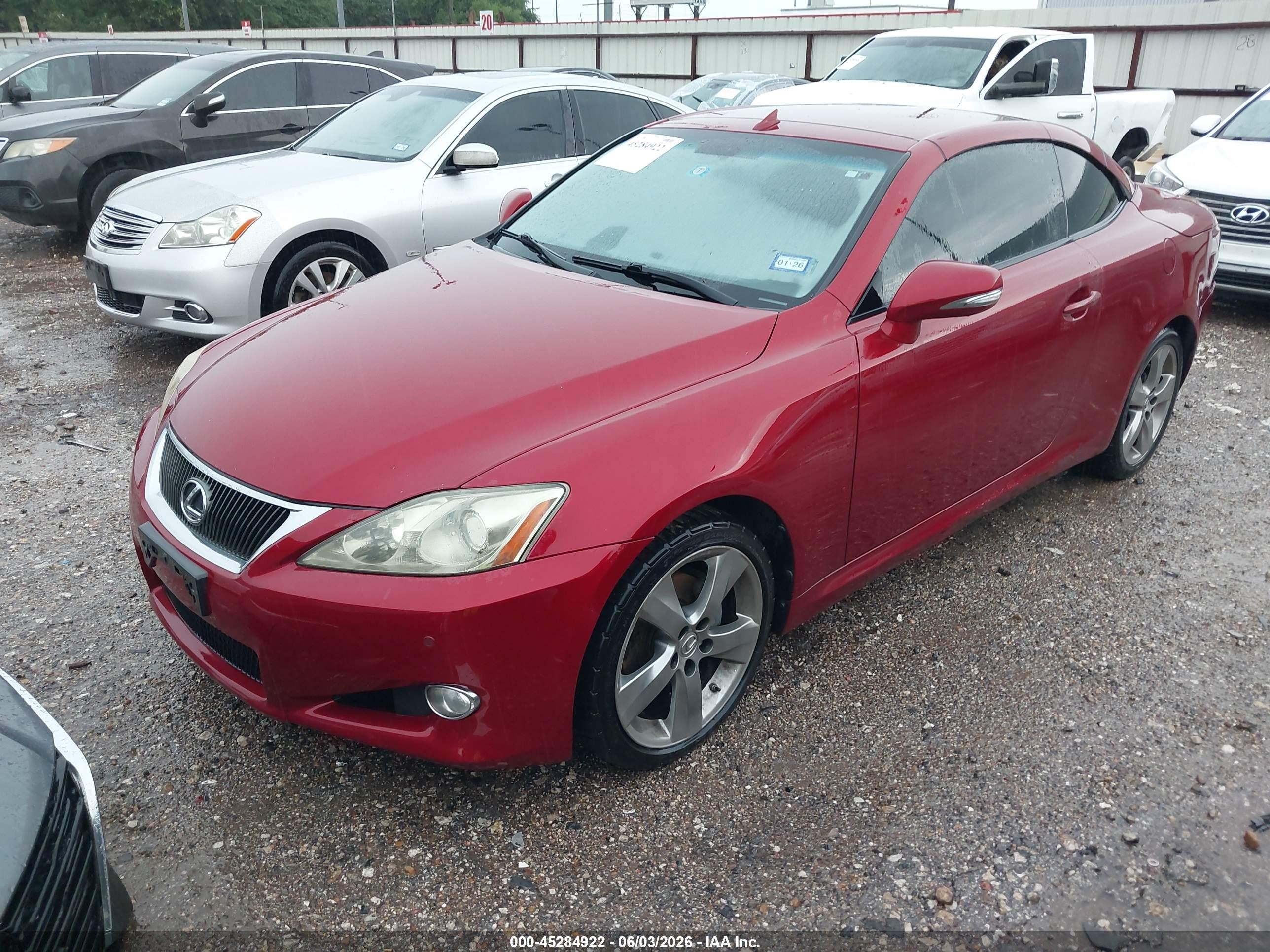 2010 Lexus Is 250c   Red vin: JTHFF2C2XA2510216