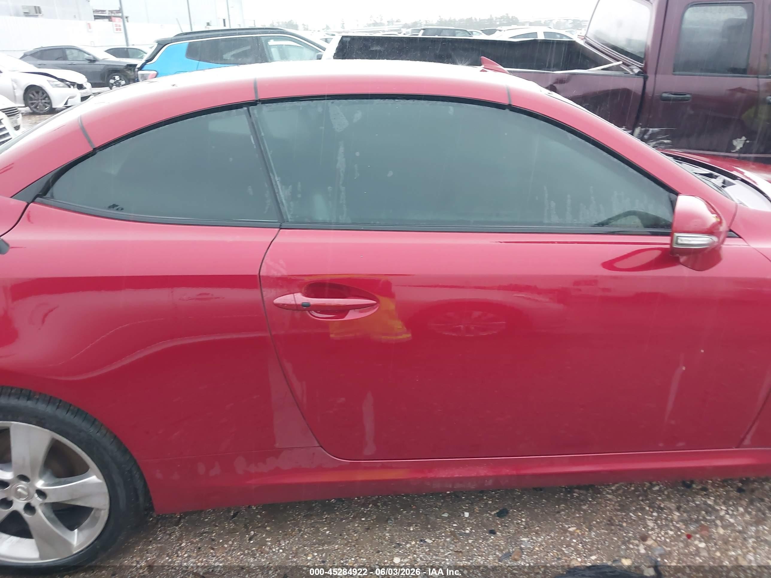 2010 Lexus Is 250c   Red vin: JTHFF2C2XA2510216