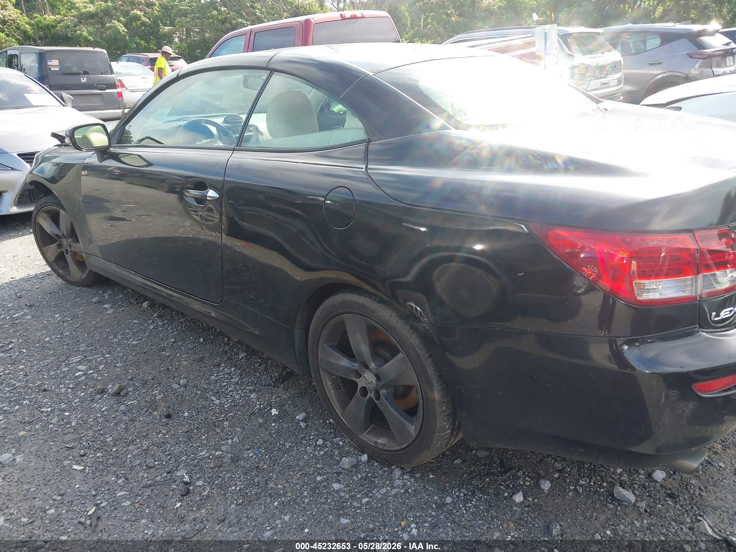 2010 Lexus Is 250c   Черный vin: JTHFF2C2XA2513181