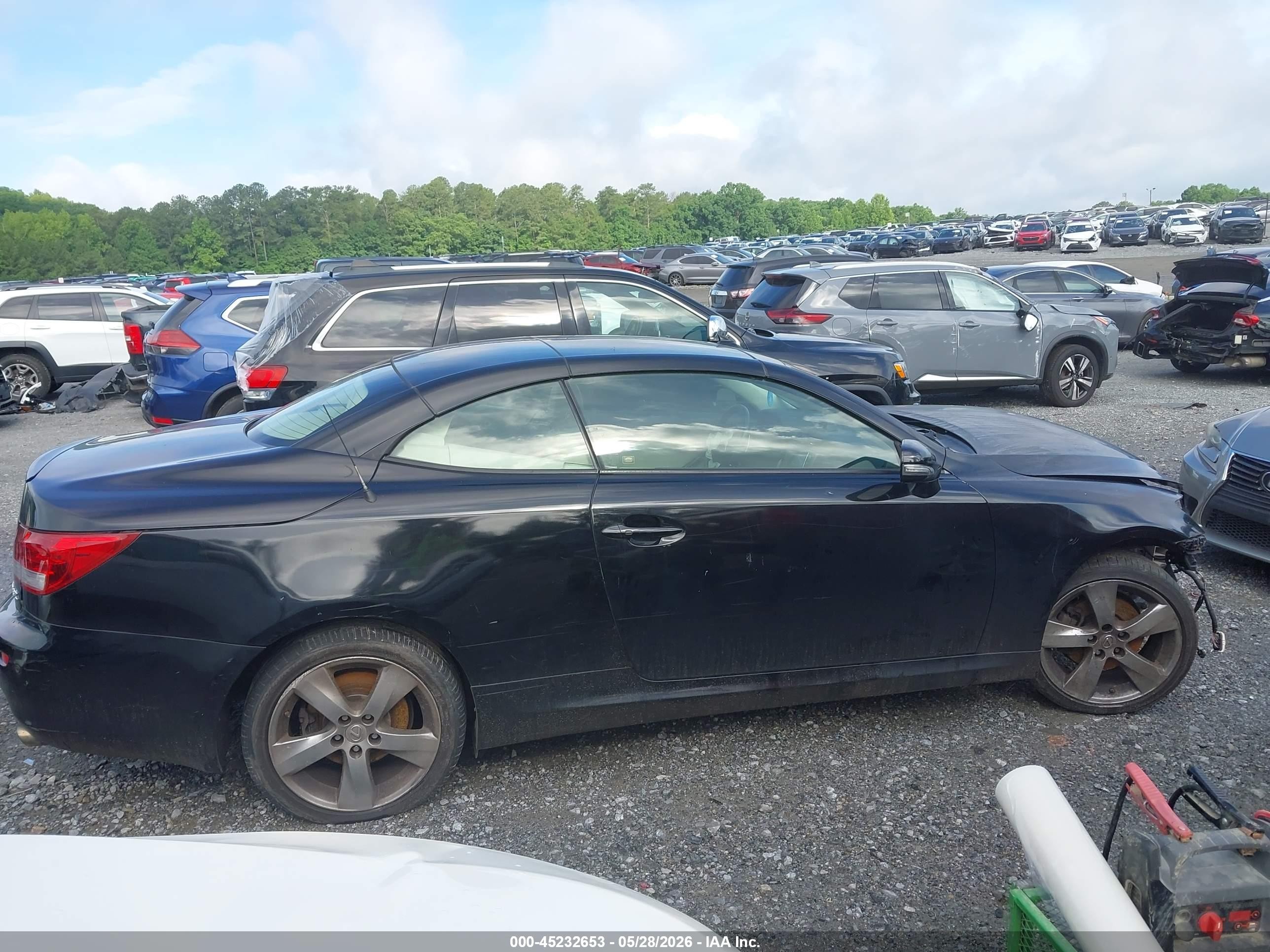 2010 Lexus Is 250c   Черный vin: JTHFF2C2XA2513181