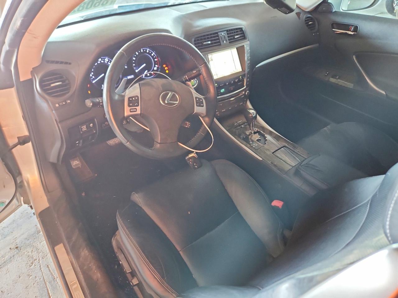 2011 Lexus Is 250c Base Серебряный vin: JTHFF2C2XB2518236