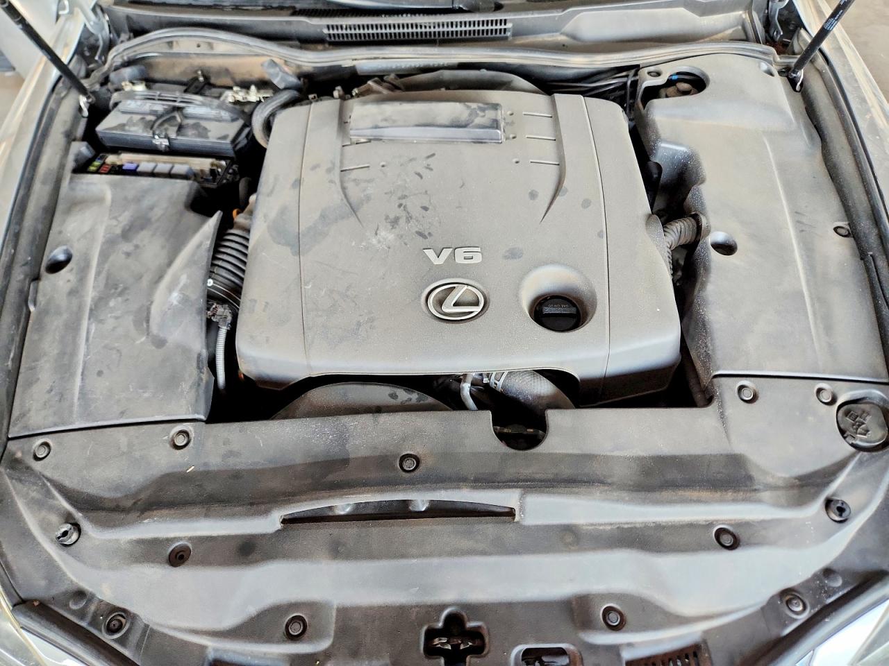 2011 Lexus Is 250c Base Серебряный vin: JTHFF2C2XB2518236