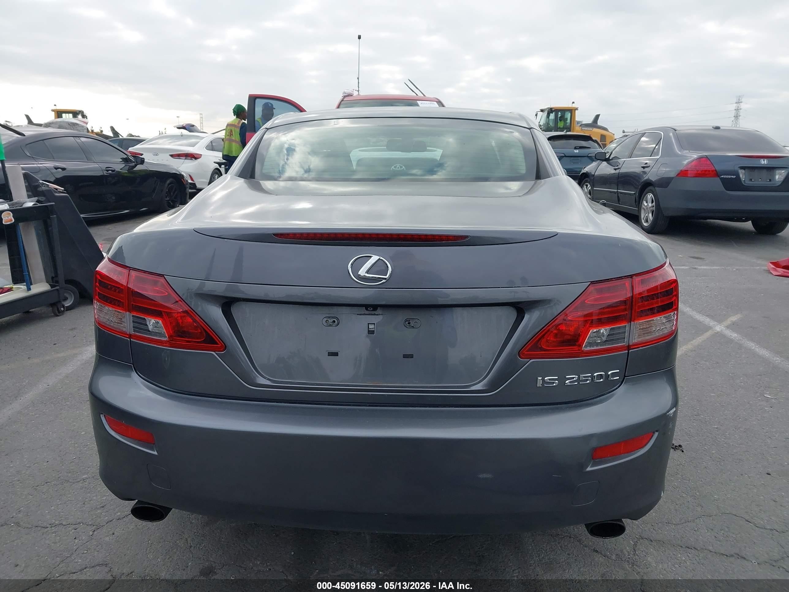 2015 Lexus Is 250c Gray vin: JTHFF2C2XF2532045