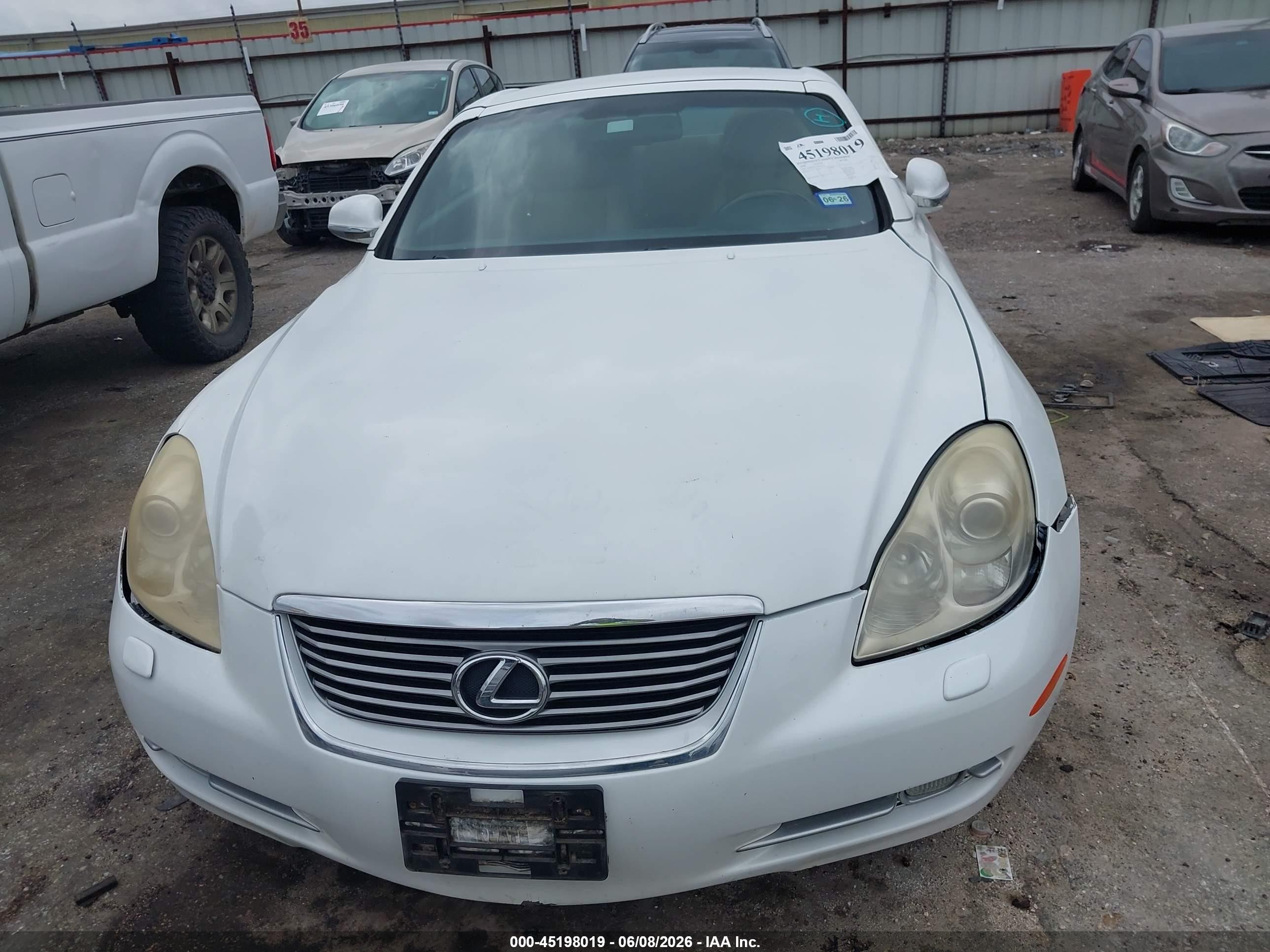 2008 Lexus Sc 430   White vin: JTHFN45Y789019555