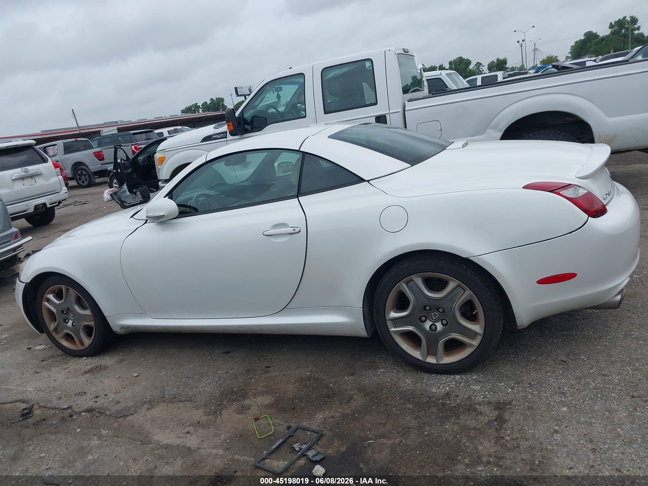 2008 Lexus Sc 430   White vin: JTHFN45Y789019555