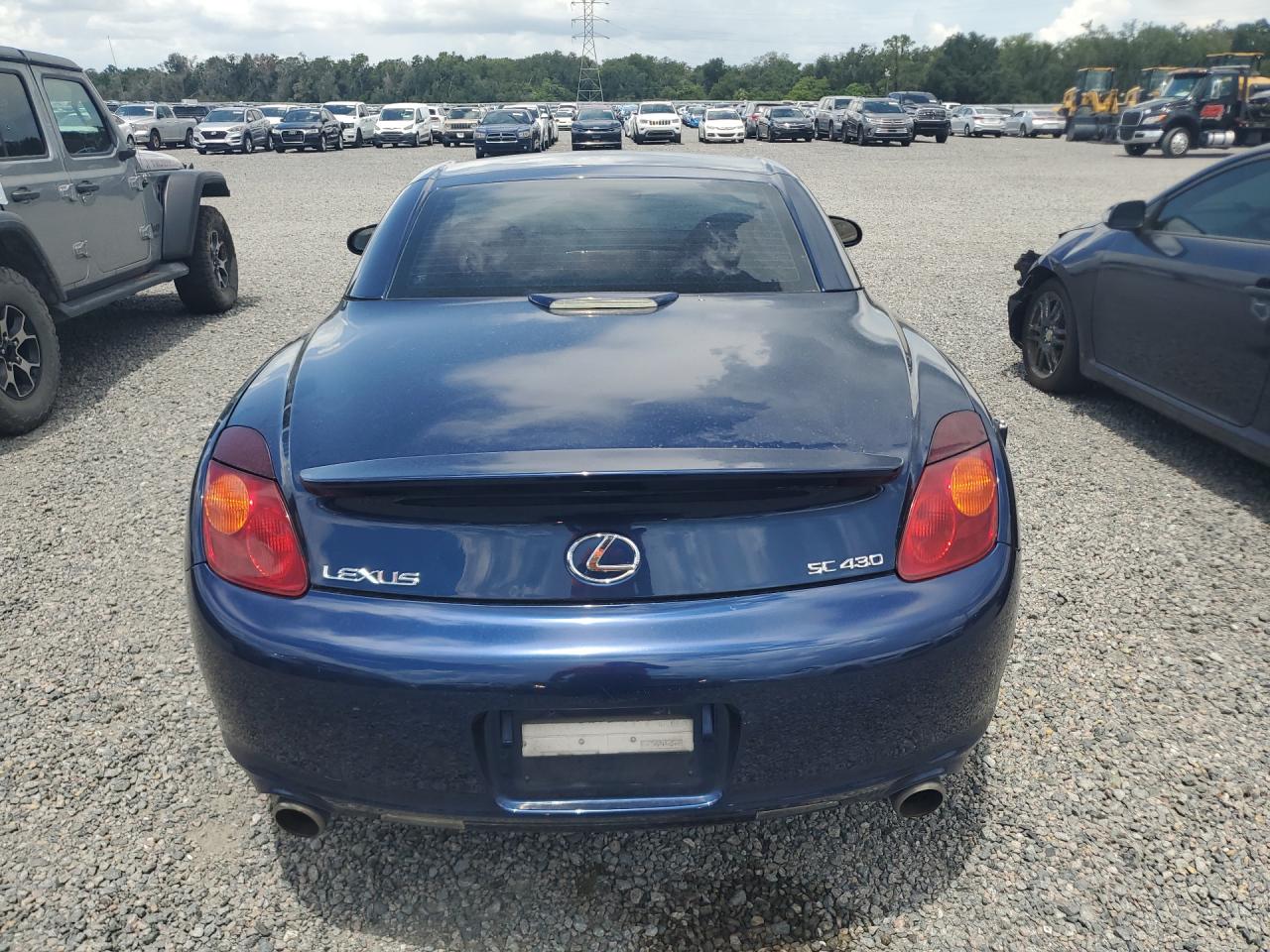 2002 Lexus Es 350 4d 2wd Blue vin: JTHFN48Y520027869