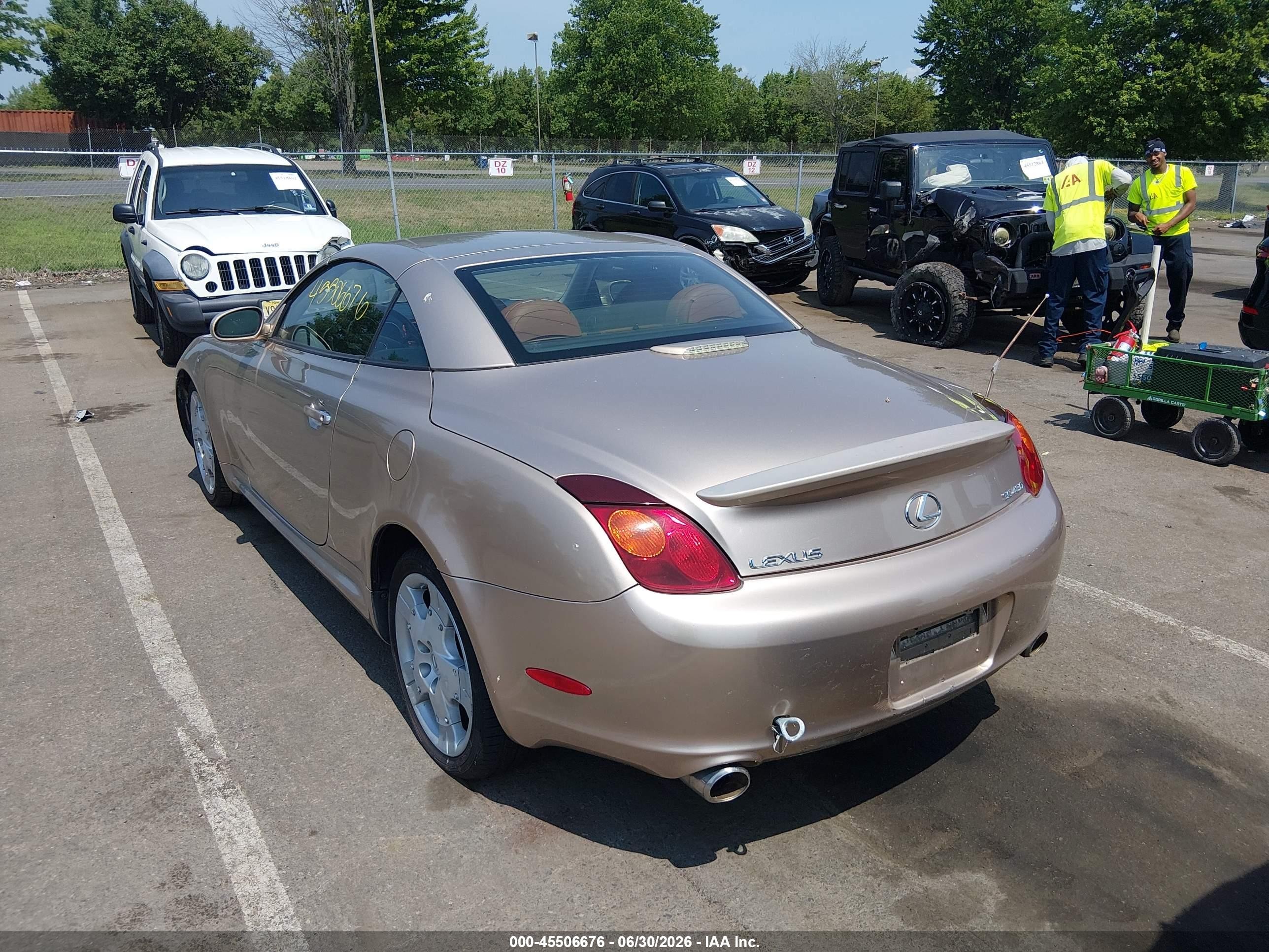 2004 Lexus Sc 430   Gold vin: JTHFN48Y540058526
