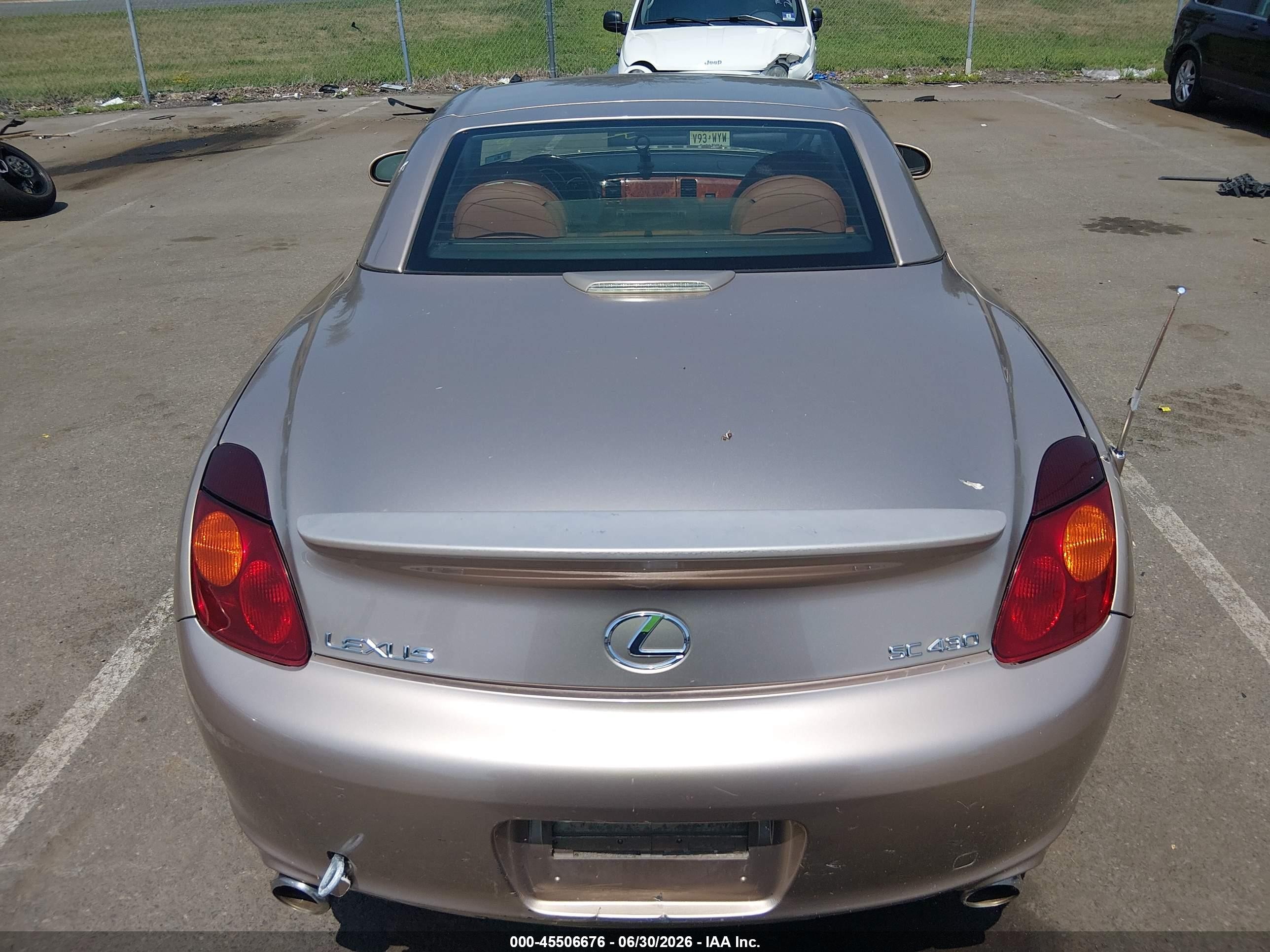 2004 Lexus Sc 430   Gold vin: JTHFN48Y540058526