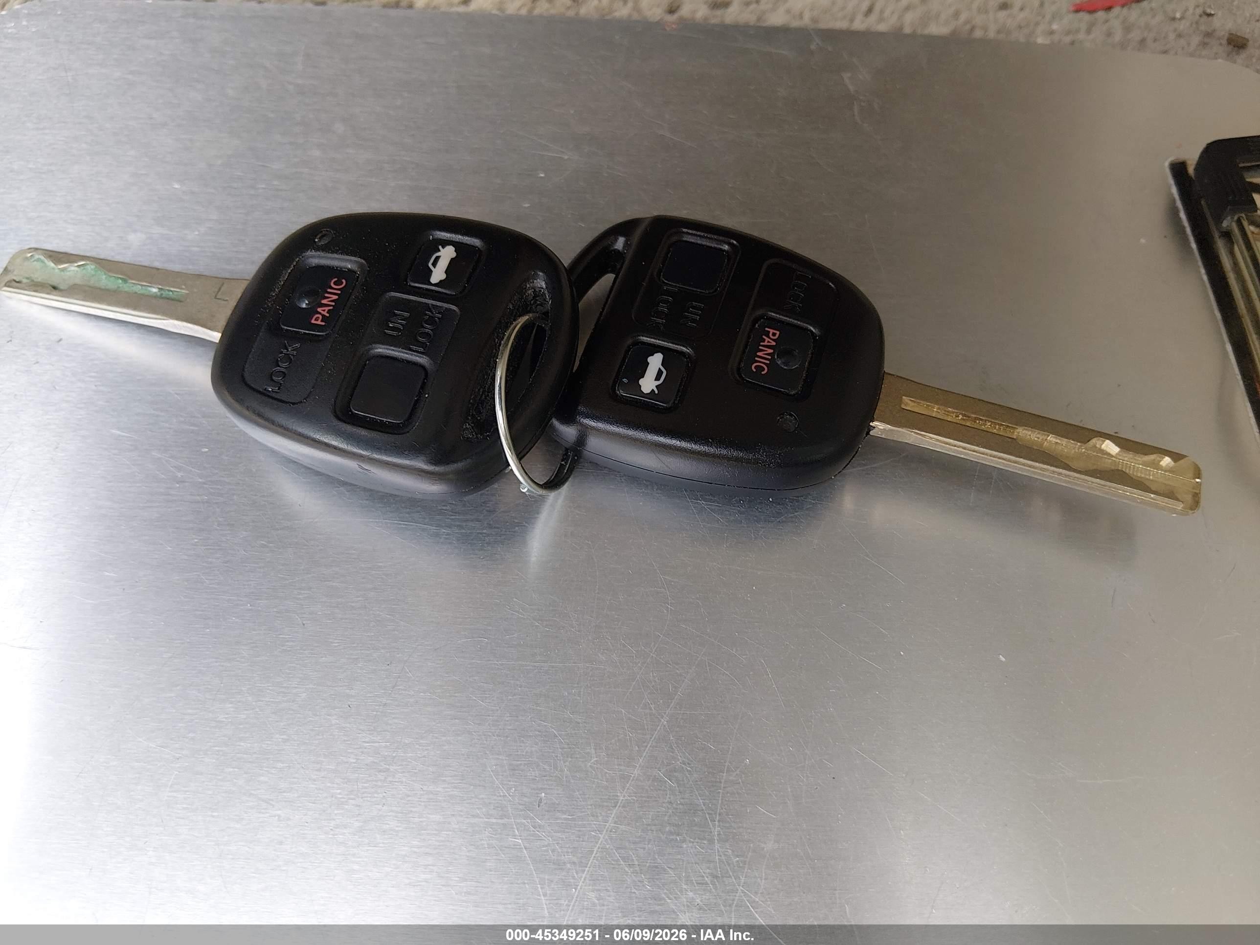 2002 Lexus Sc 430 Серый vin: JTHFN48Y620001085
