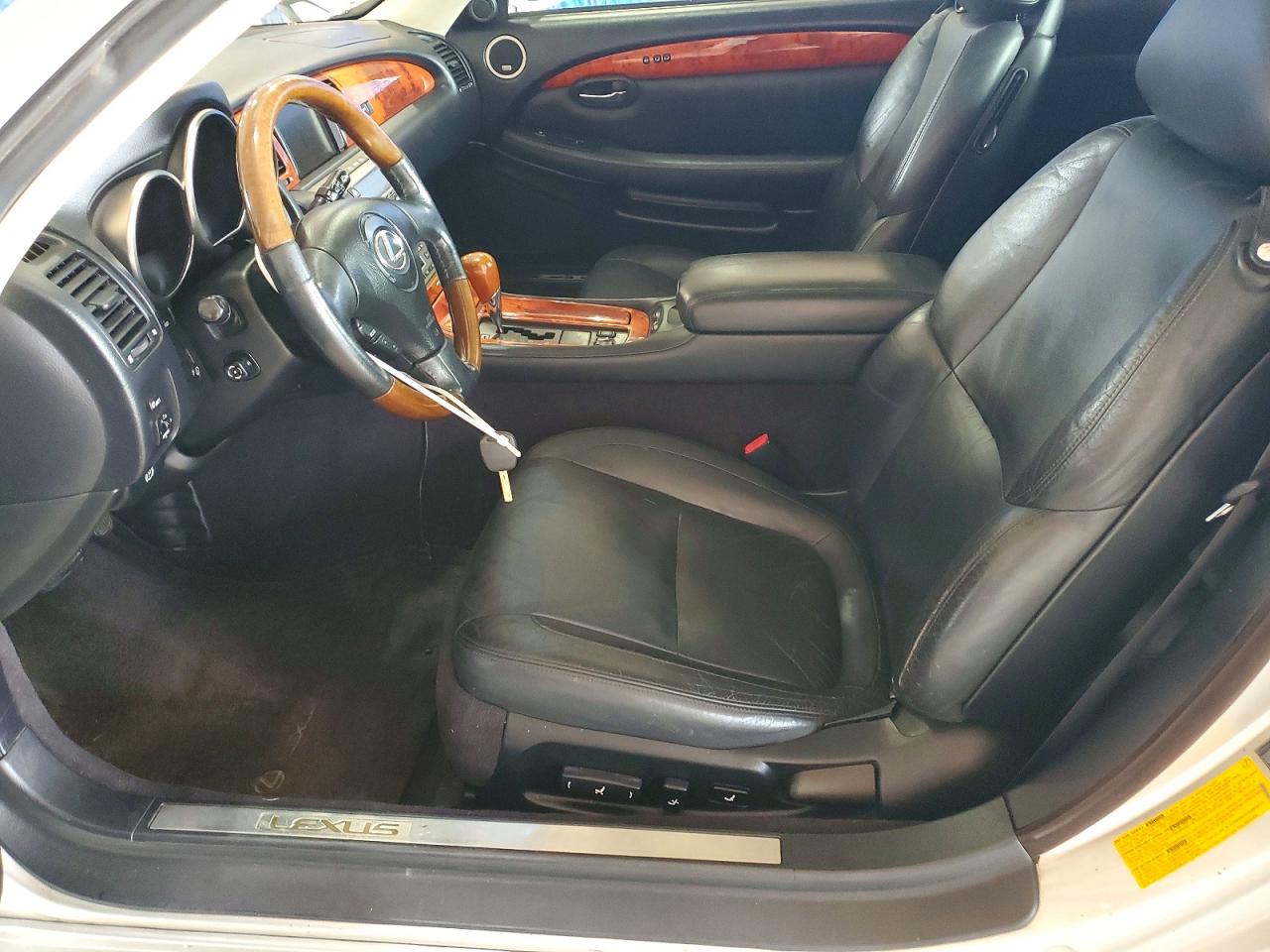 2002 Lexus Sc 430 Silver vin: JTHFN48Y720008627