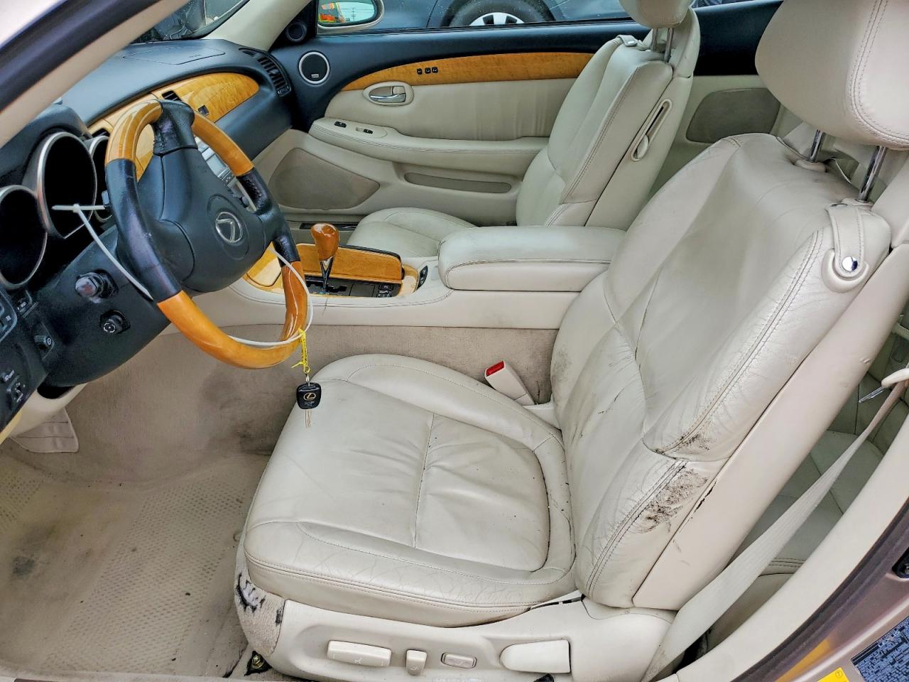 2004 Lexus Sc 430 Tan vin: JTHFN48Y740057474