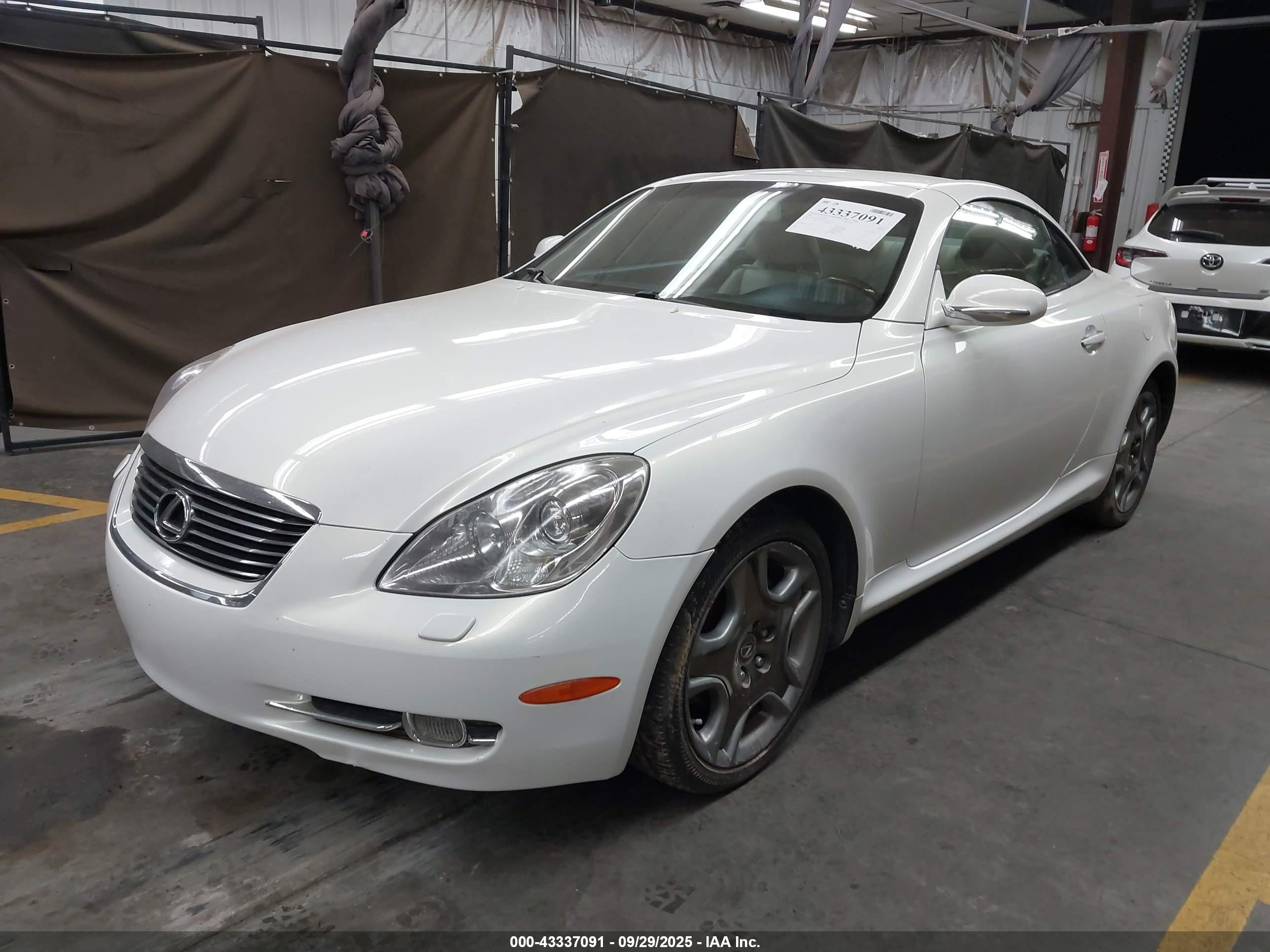 2006 Lexus Sc 430   White vin: JTHFN48Y769005874