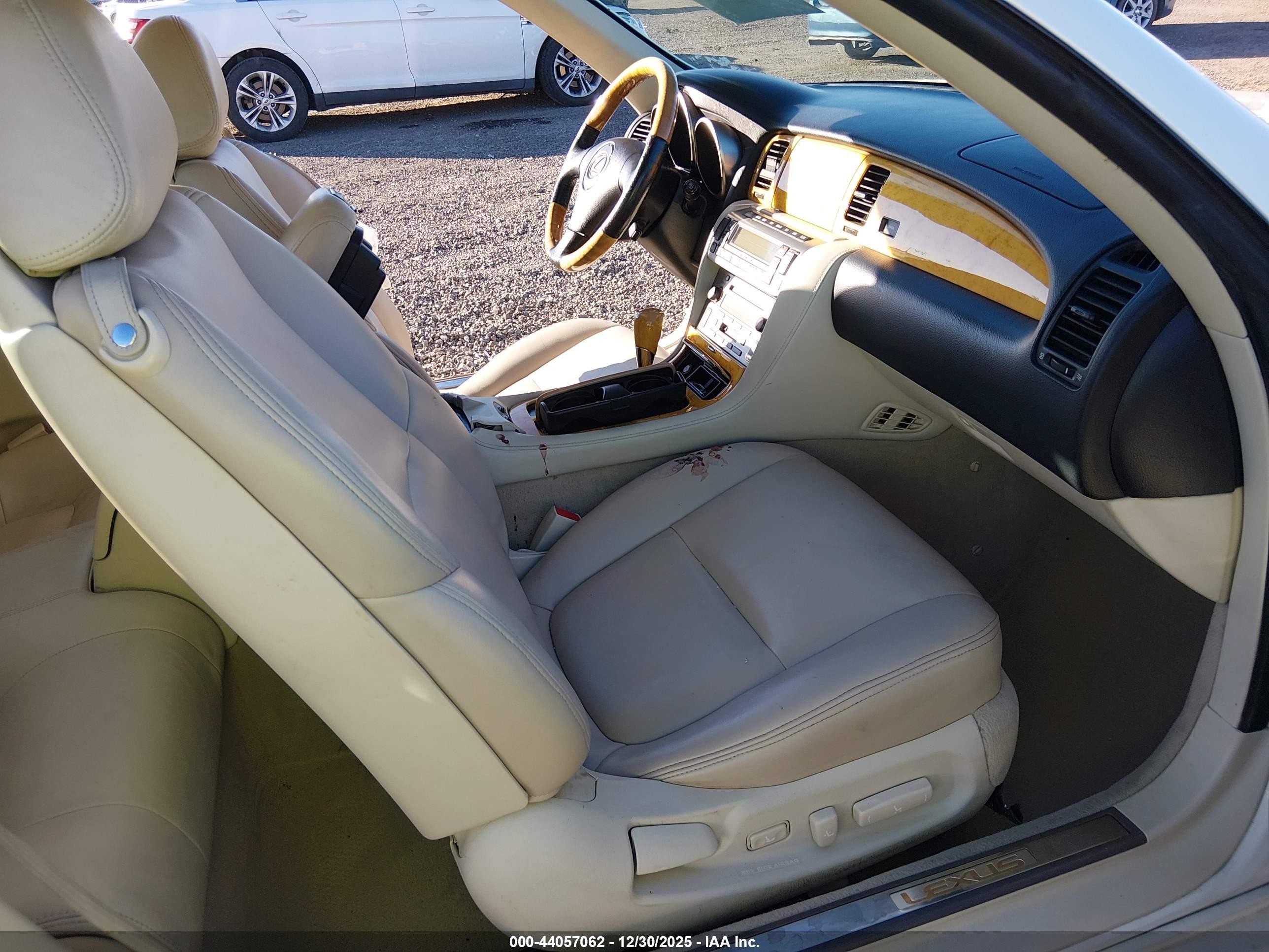 2002 Lexus Sc 430   White vin: JTHFN48Y920005583