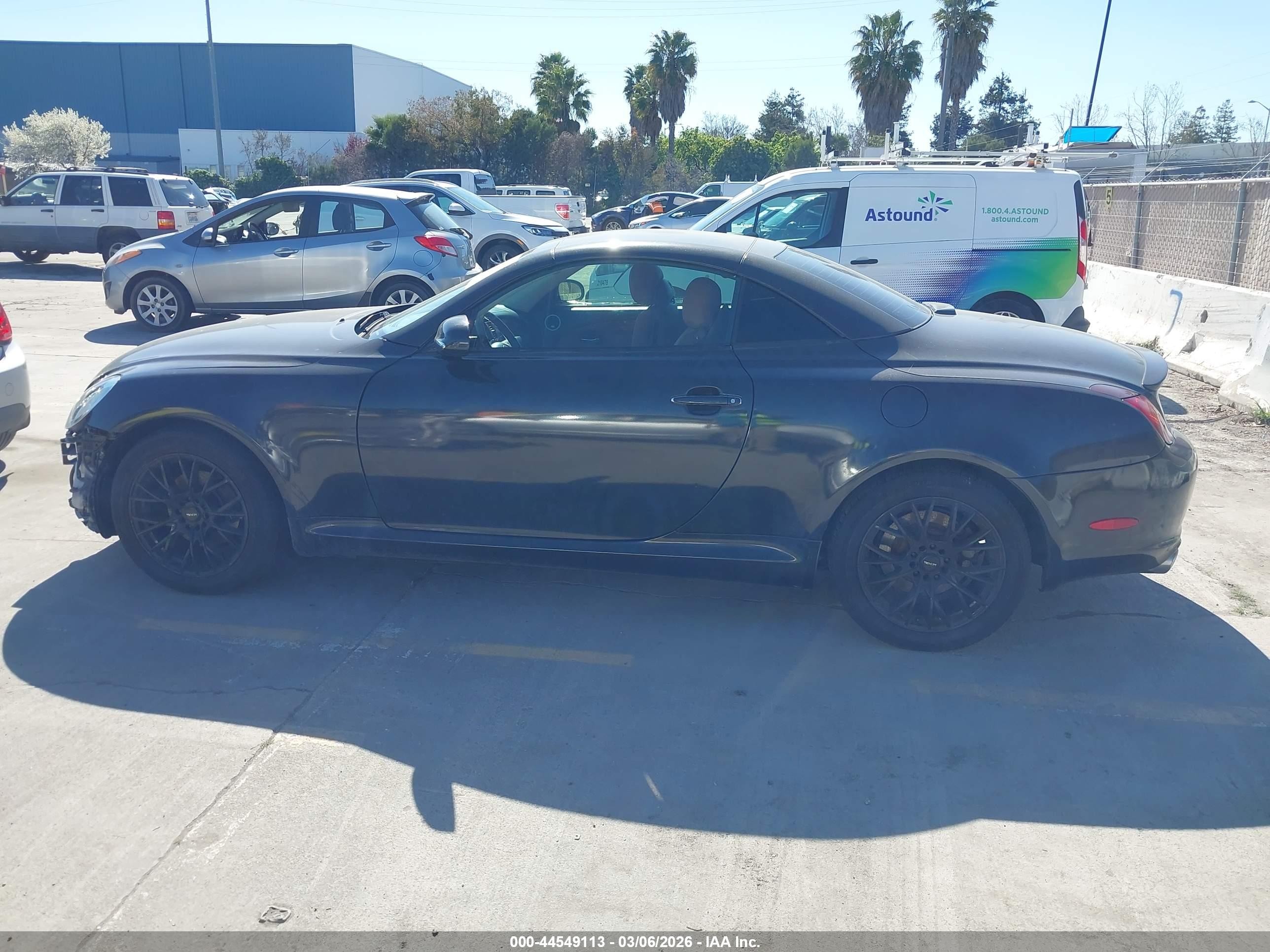 2002 Lexus Sc 430   Maroon vin: JTHFN48Y920035053