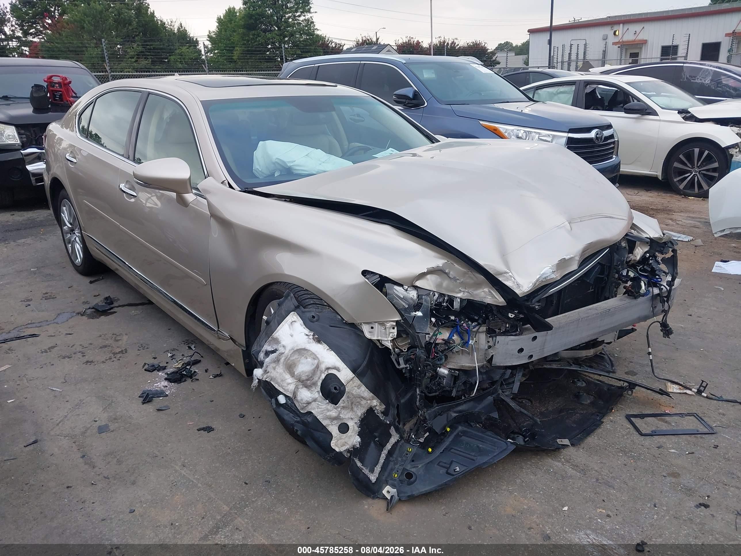 2013 Lexus Ls 460 L Champagne vin: JTHGL1EF4D5048374