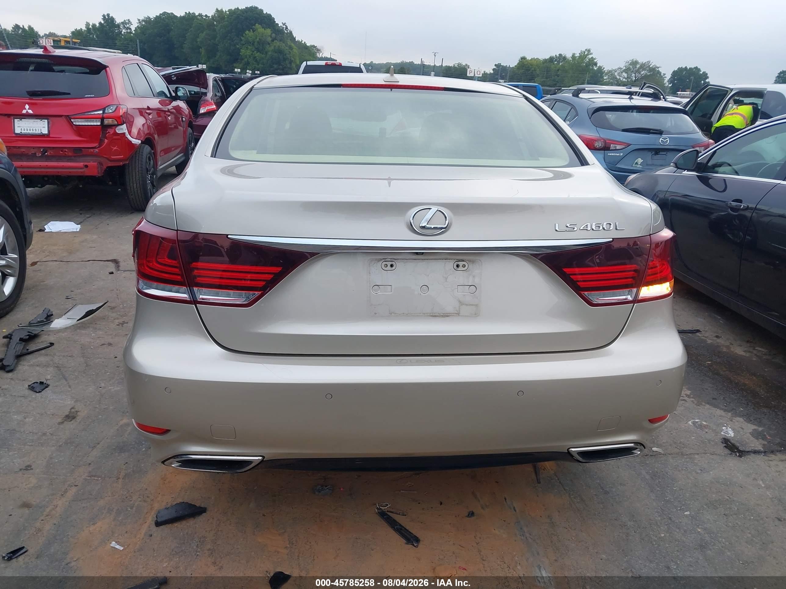 2013 Lexus Ls 460 L Champagne vin: JTHGL1EF4D5048374