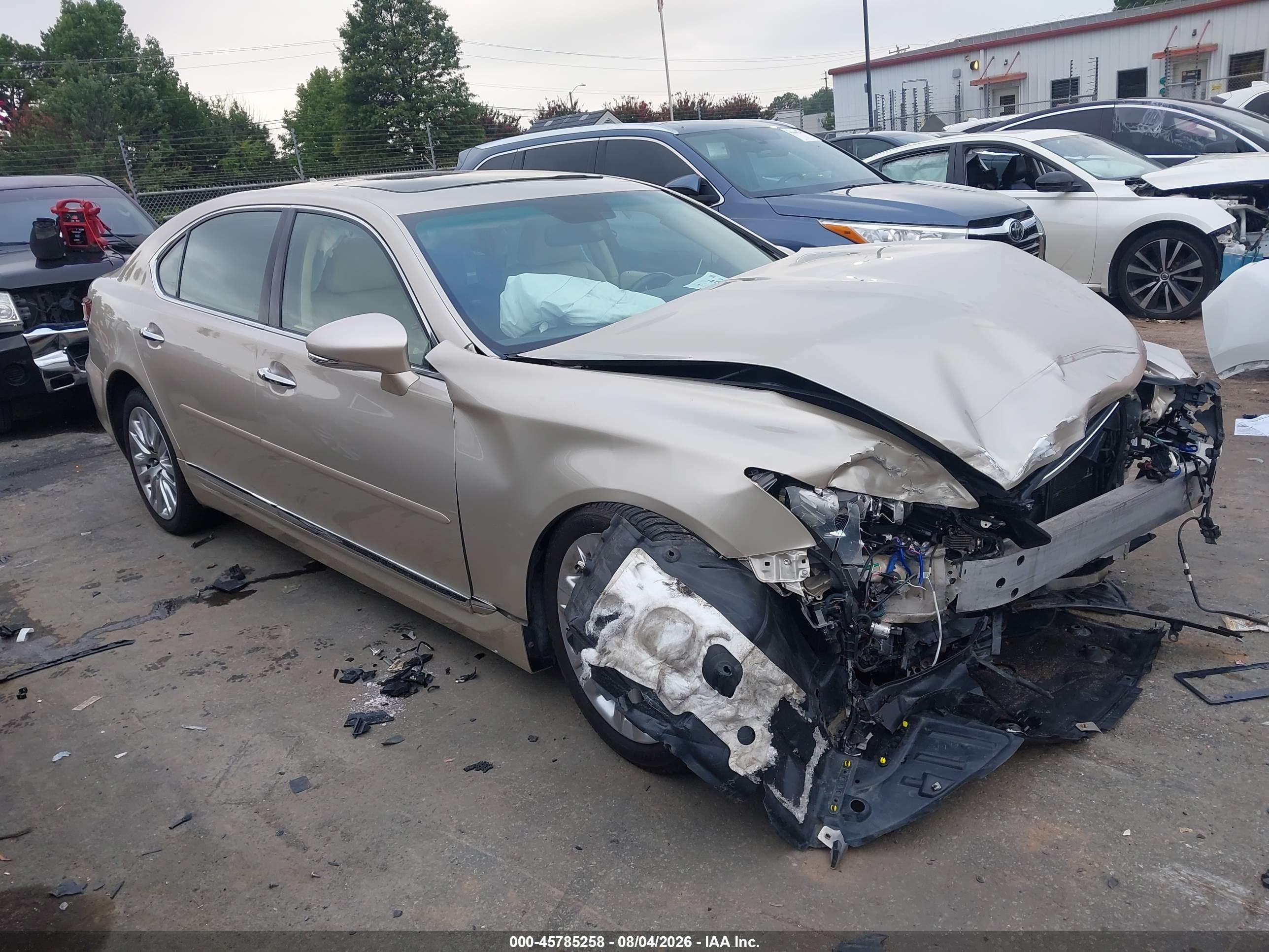 2013 Lexus Ls 460 L Champagne vin: JTHGL1EF4D5048374