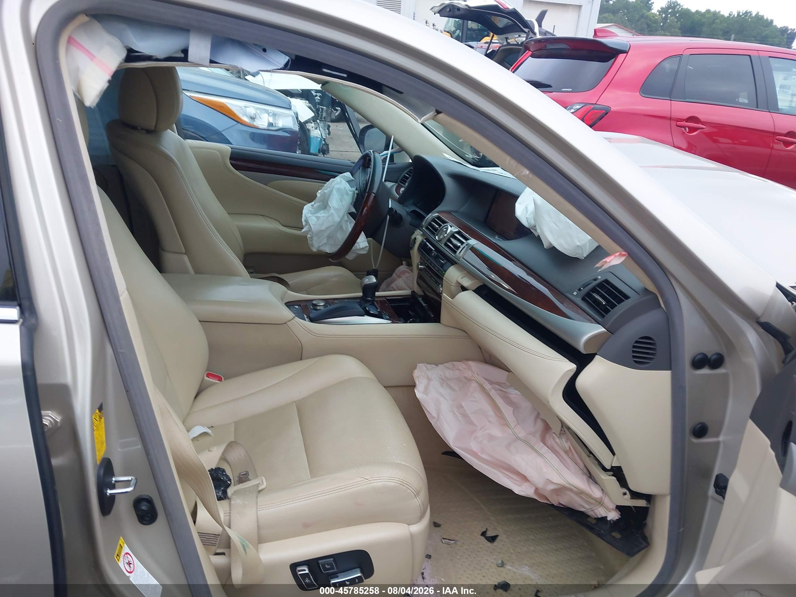2013 Lexus Ls 460 L Champagne vin: JTHGL1EF4D5048374