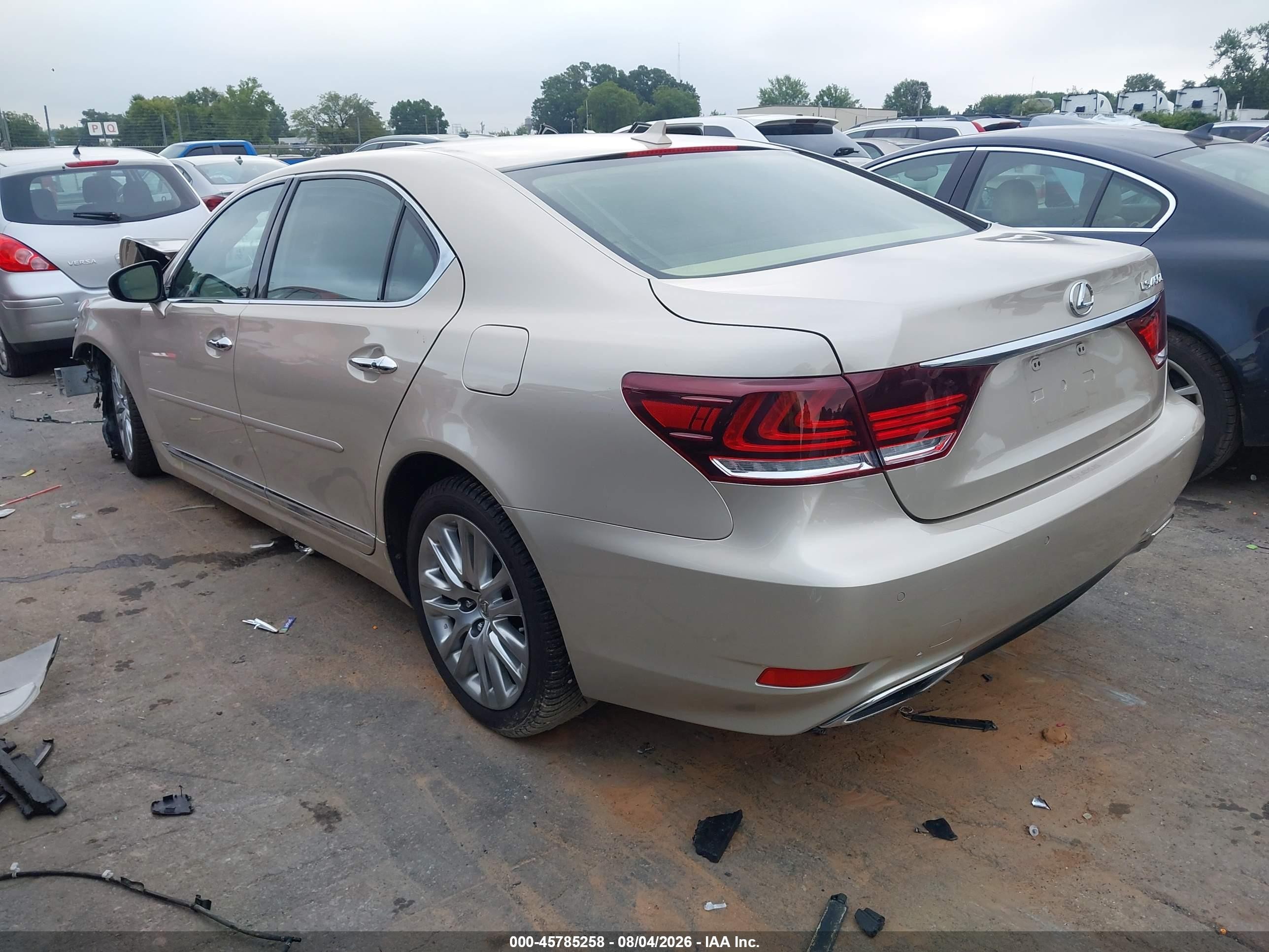2013 Lexus Ls 460 L Champagne vin: JTHGL1EF4D5048374
